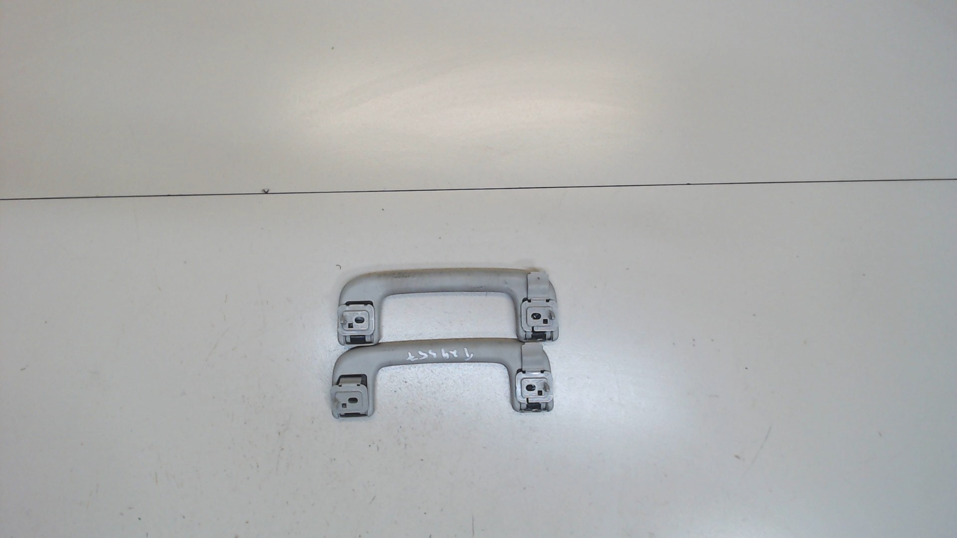 Ручка внутренняя потолочная