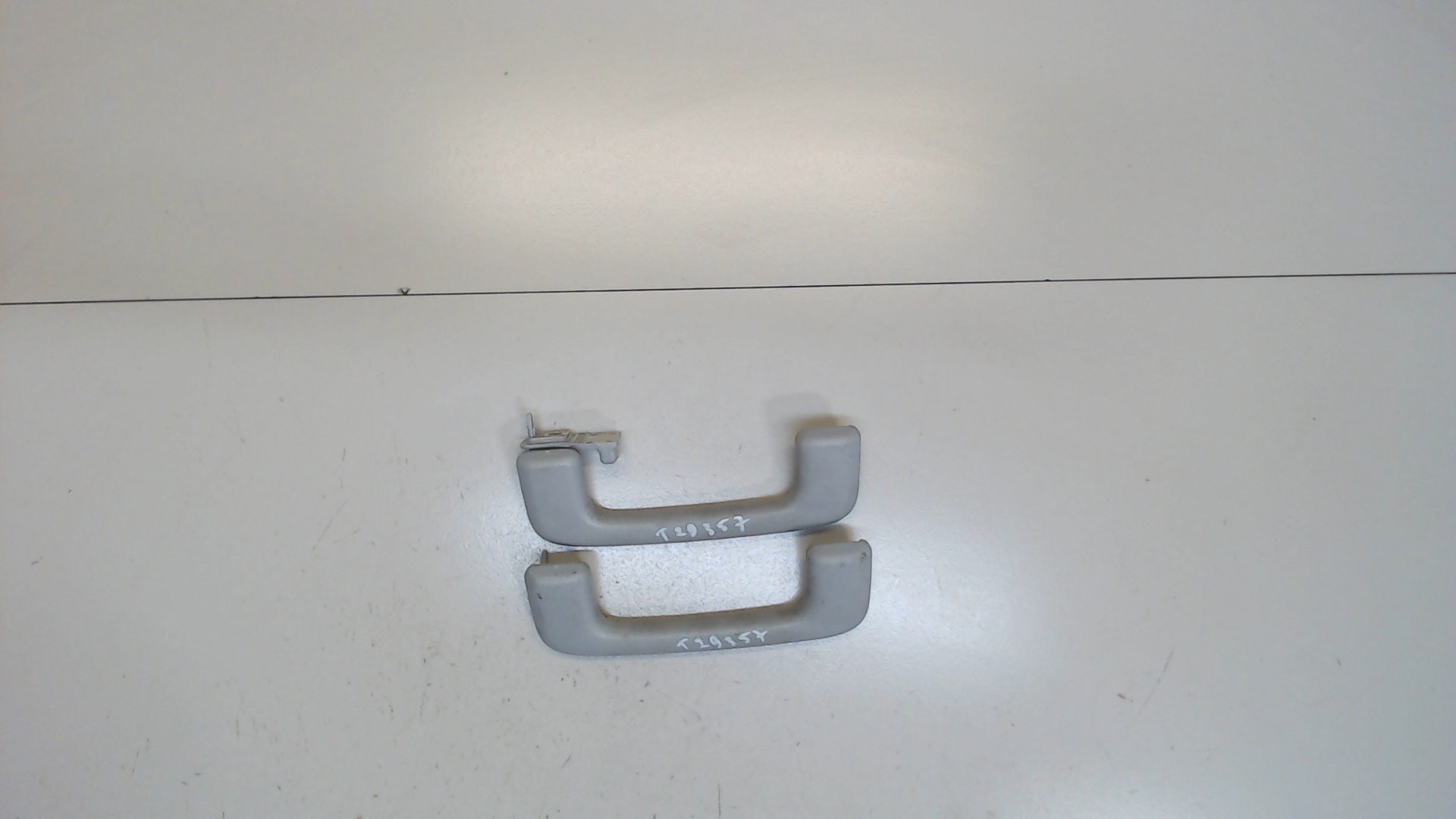 Ручка внутренняя потолочная