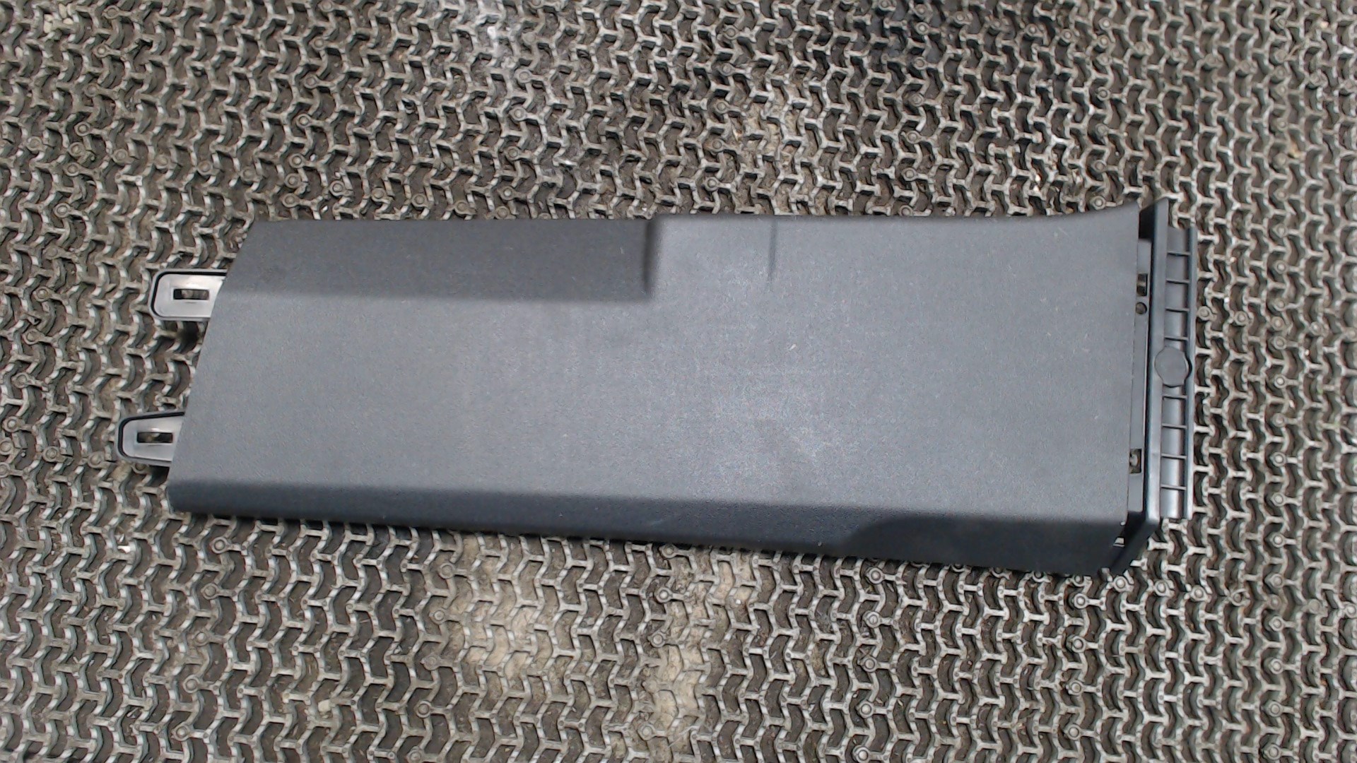 Накладка стойки