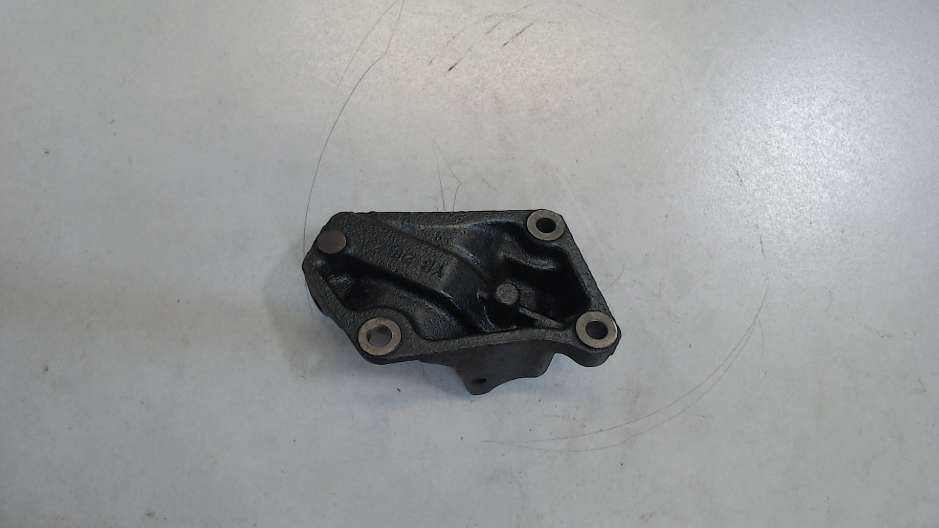 Кронштейн (п.з.к.)