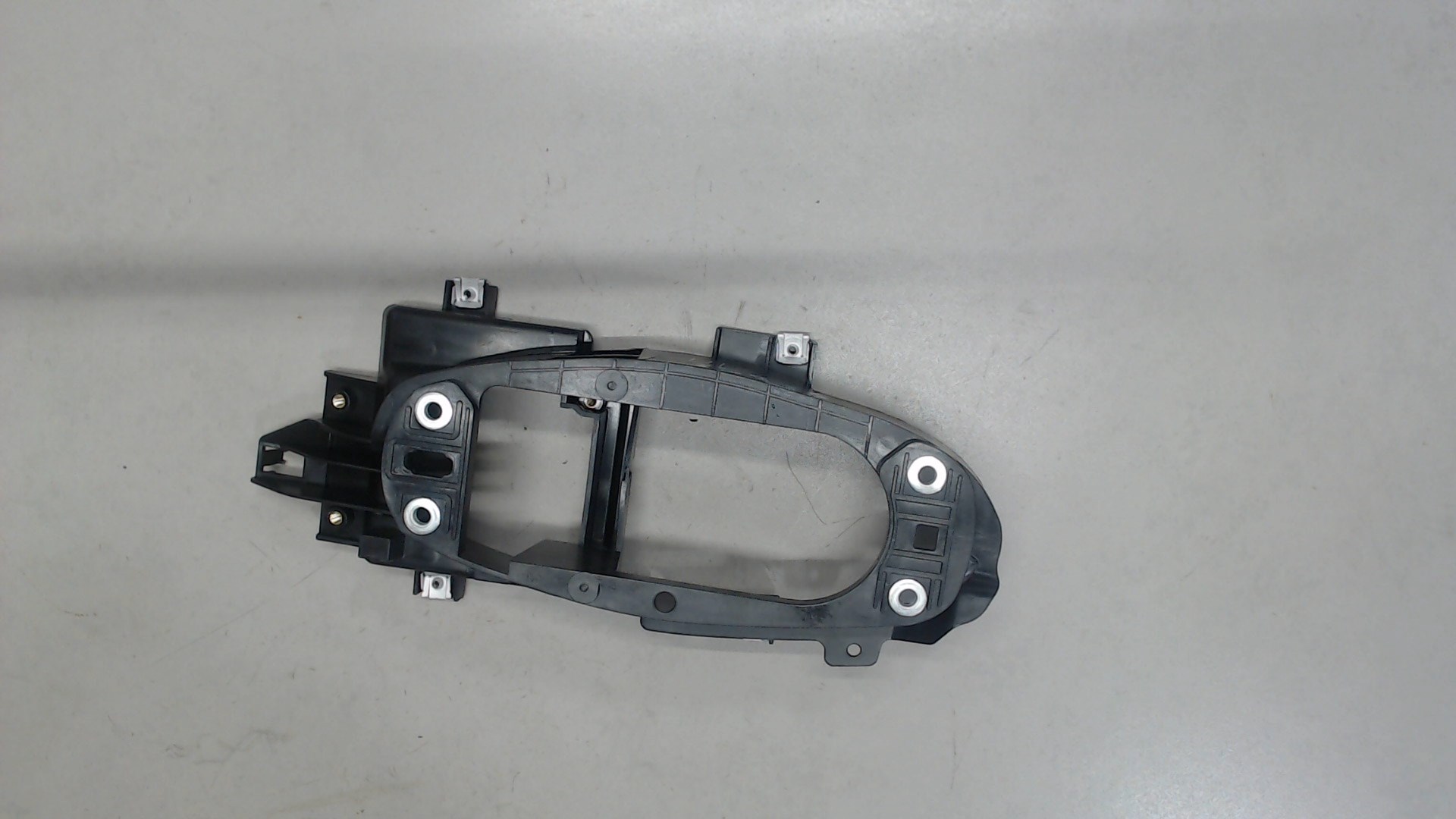 Кронштейн (сопут. товар)