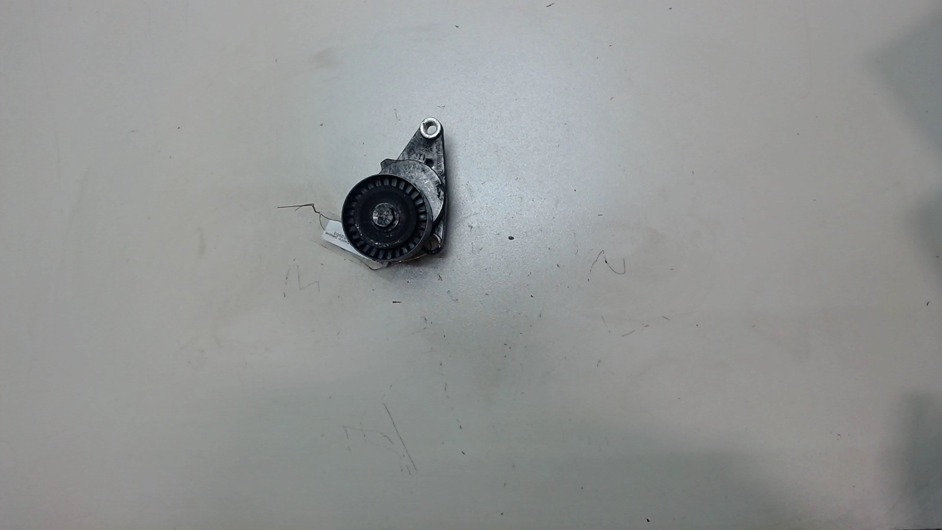 Натяжитель ремня