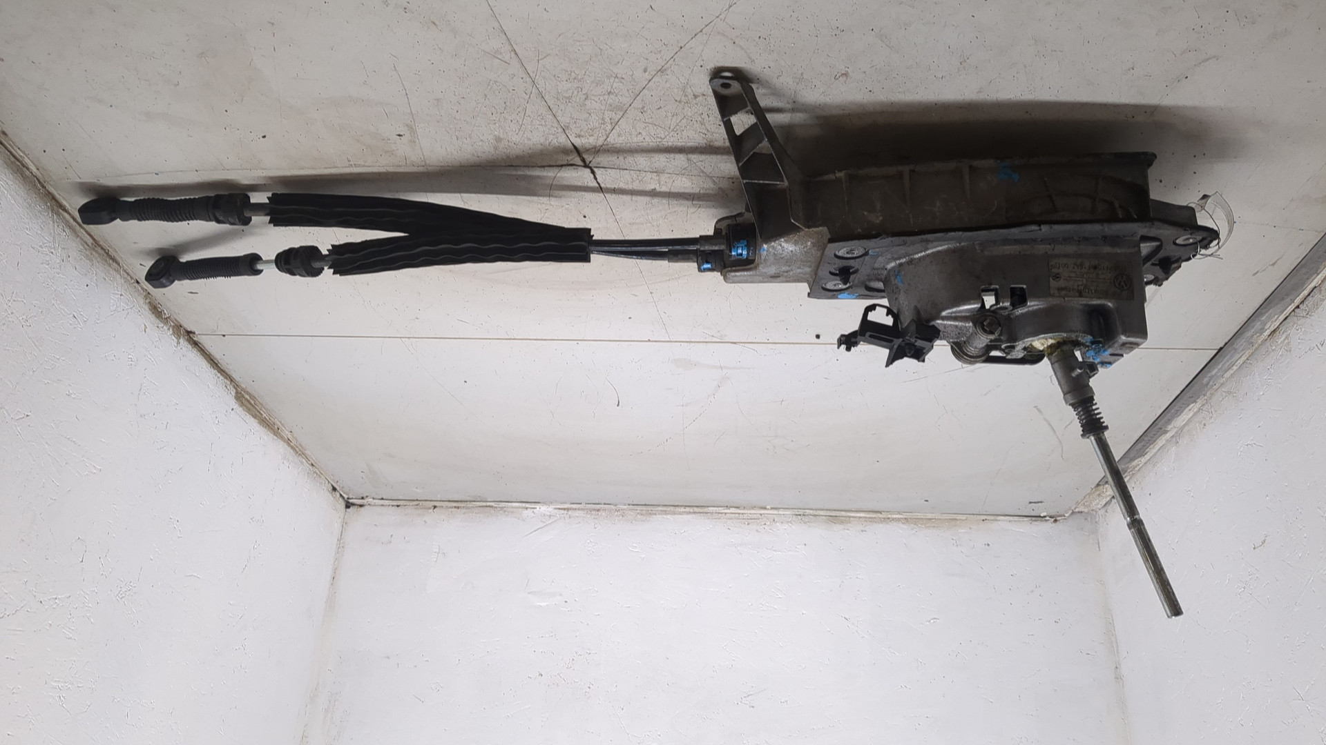 Кулиса МКПП / АКПП