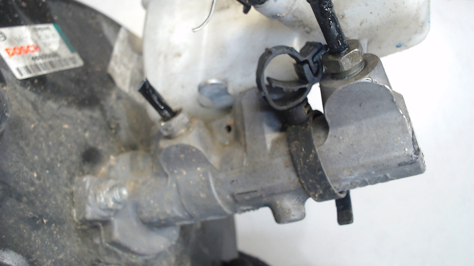 Цилиндр тормозной главный