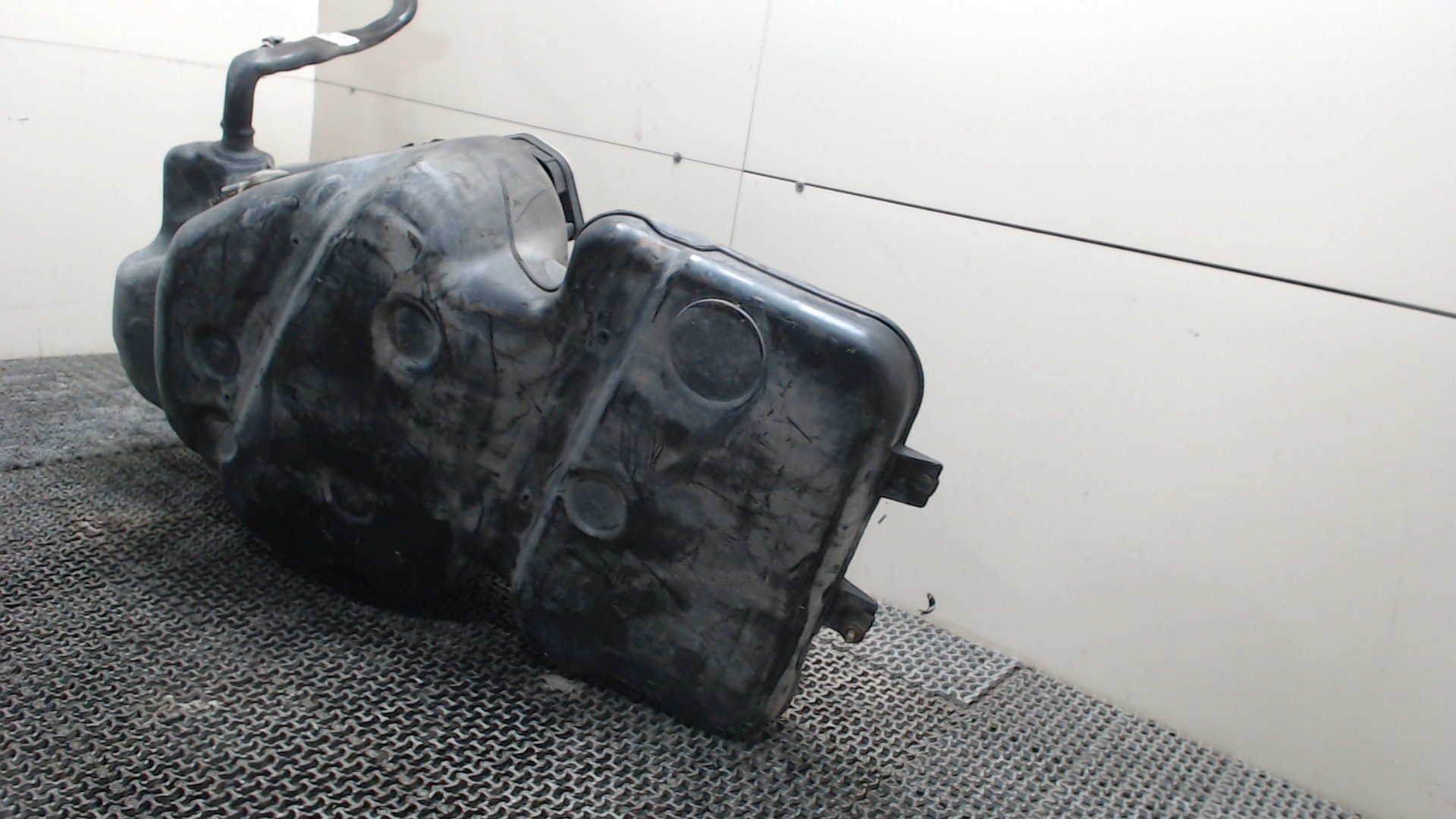 Бак топливный