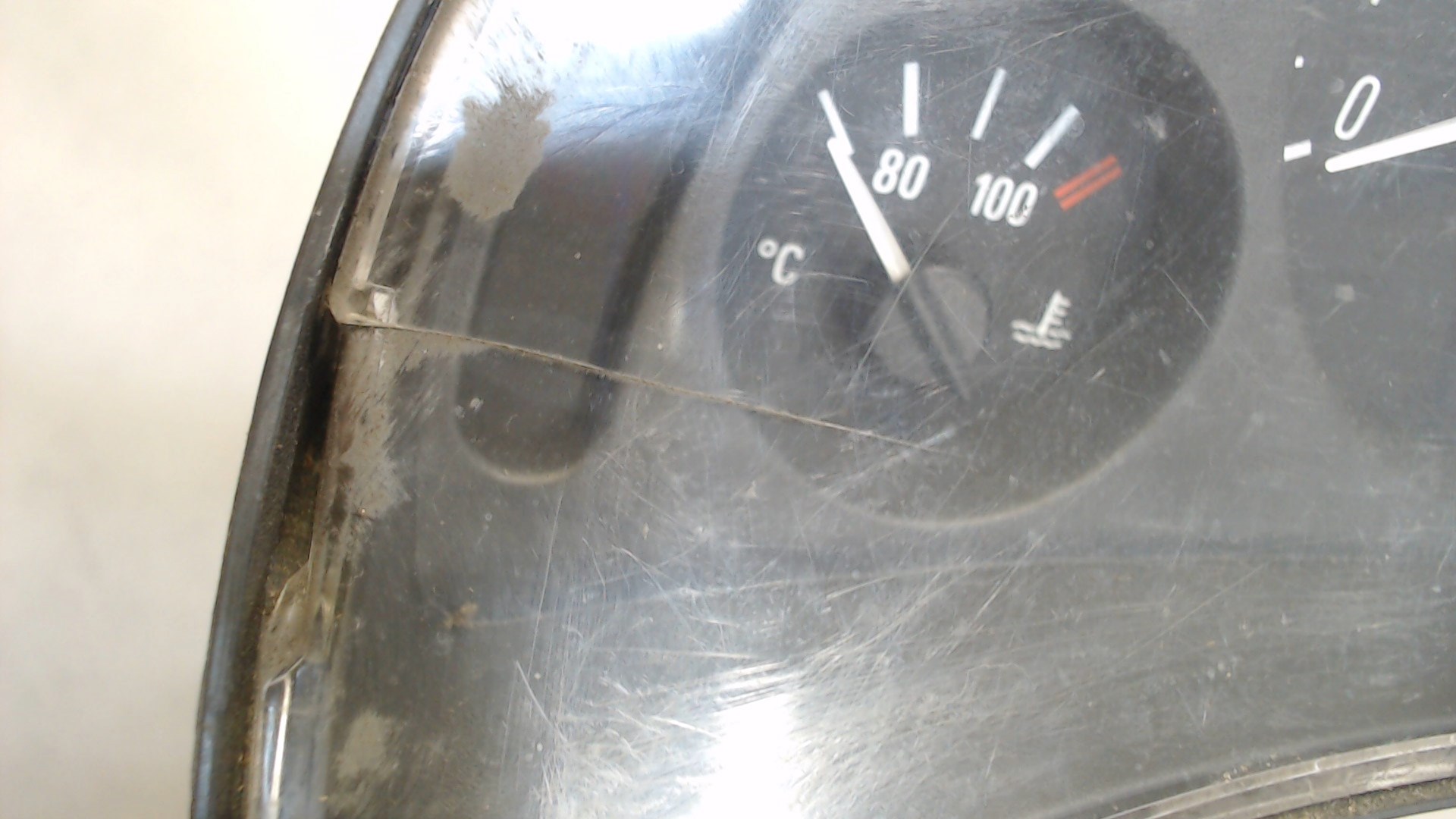 Панель приборов