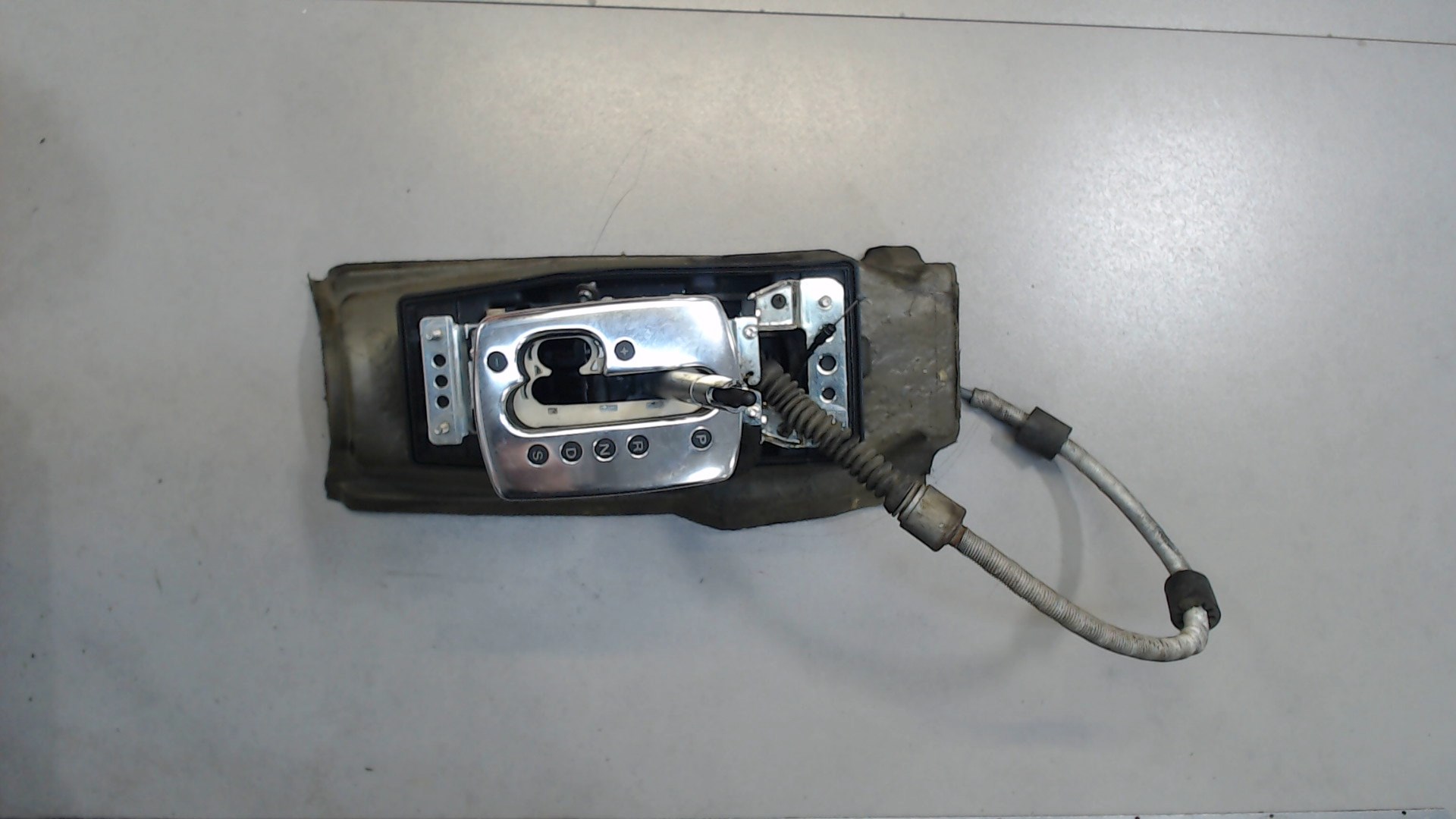 Кулиса МКПП / АКПП