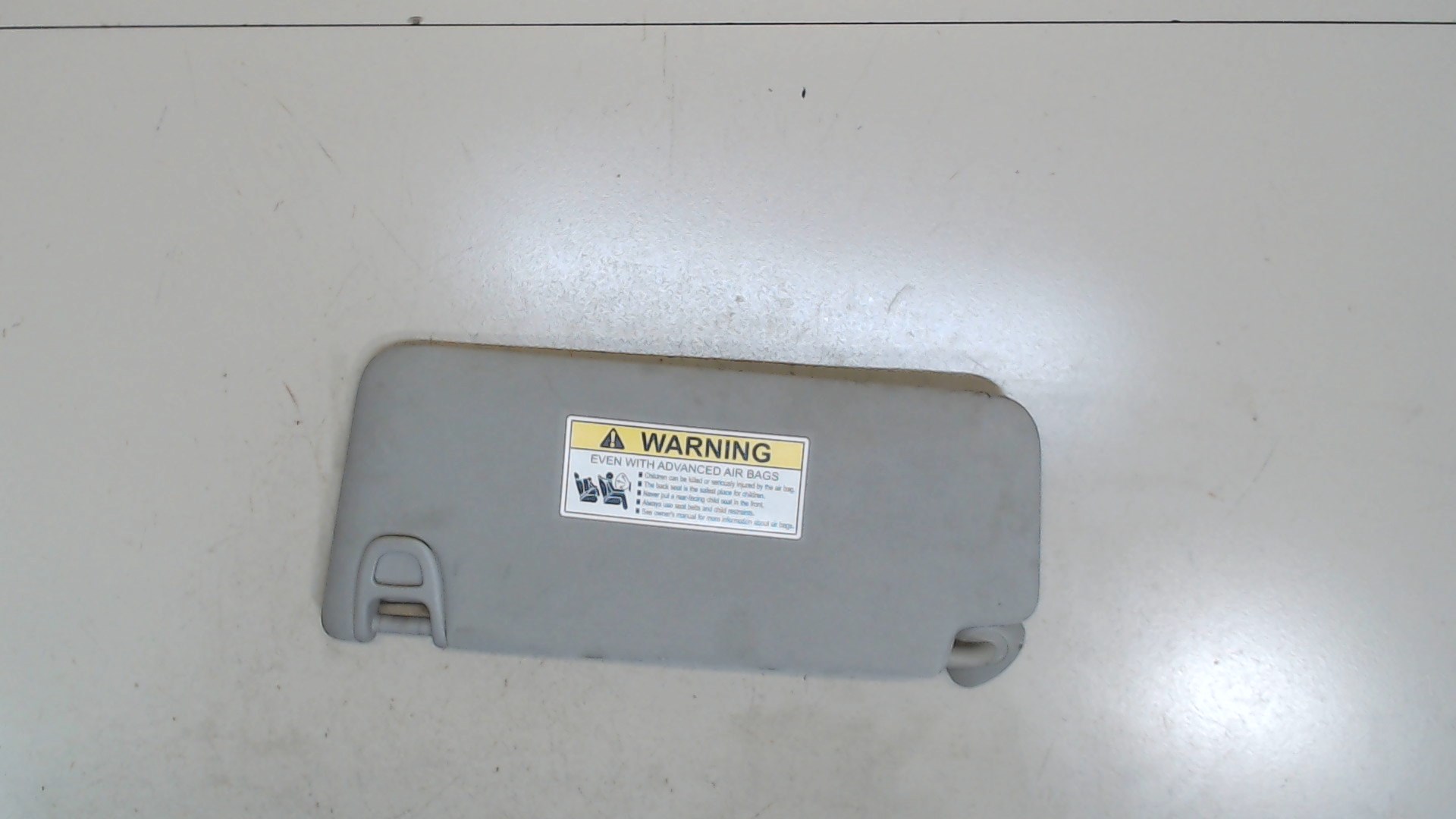 Козырек солнцезащитный