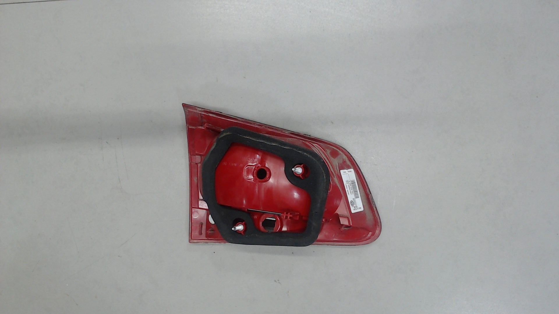 Фонарь задний внутренний правый