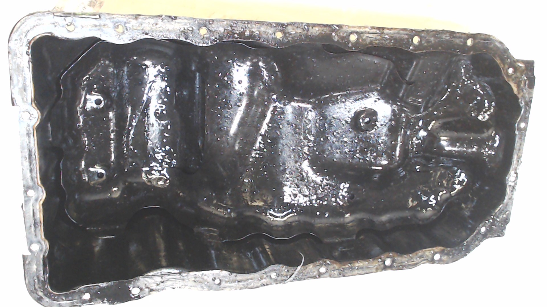 Поддон масляный двигателя (картер)