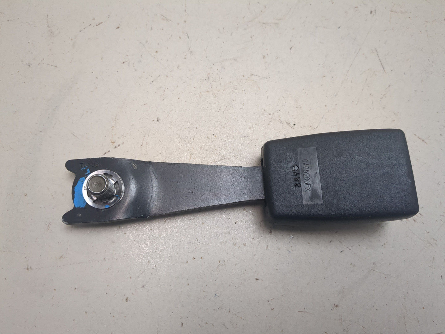 Ответная часть ремня безопасности