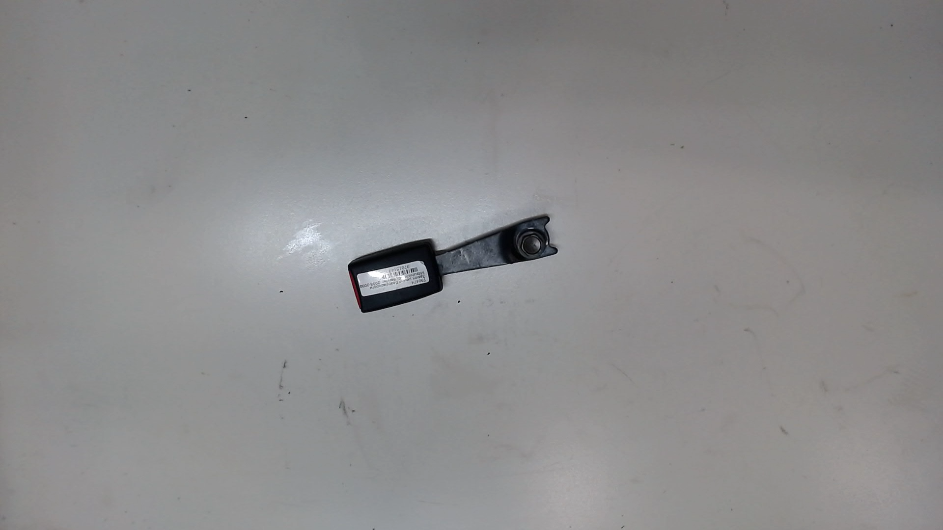 Ответная часть ремня безопасности