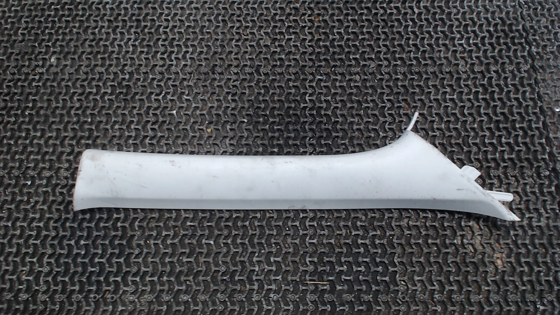 Обшивка стойки