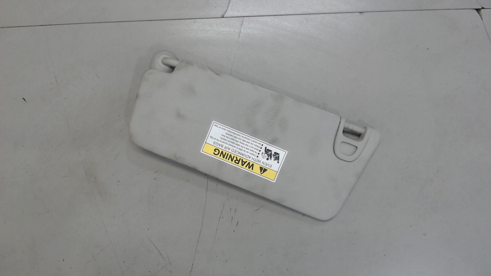 Козырек солнцезащитный