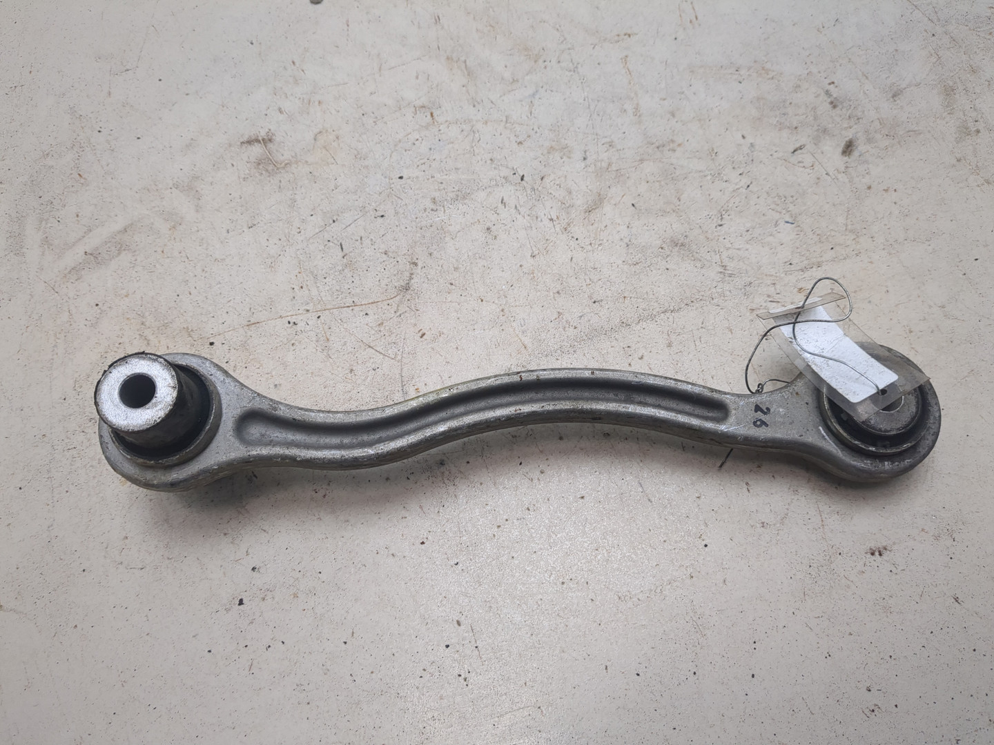 Рычаг задний