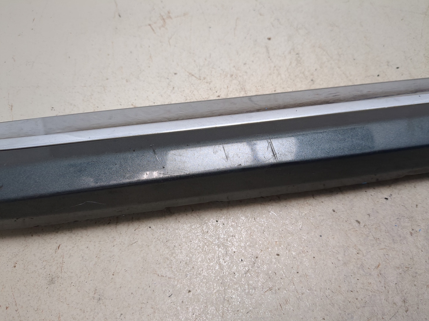 Молдинг двери