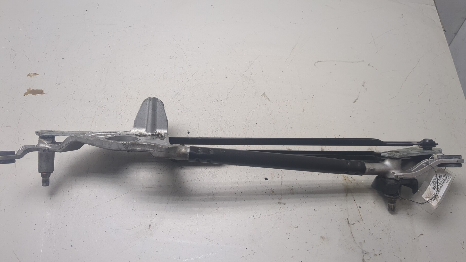 Трапеция стеклоочистителей