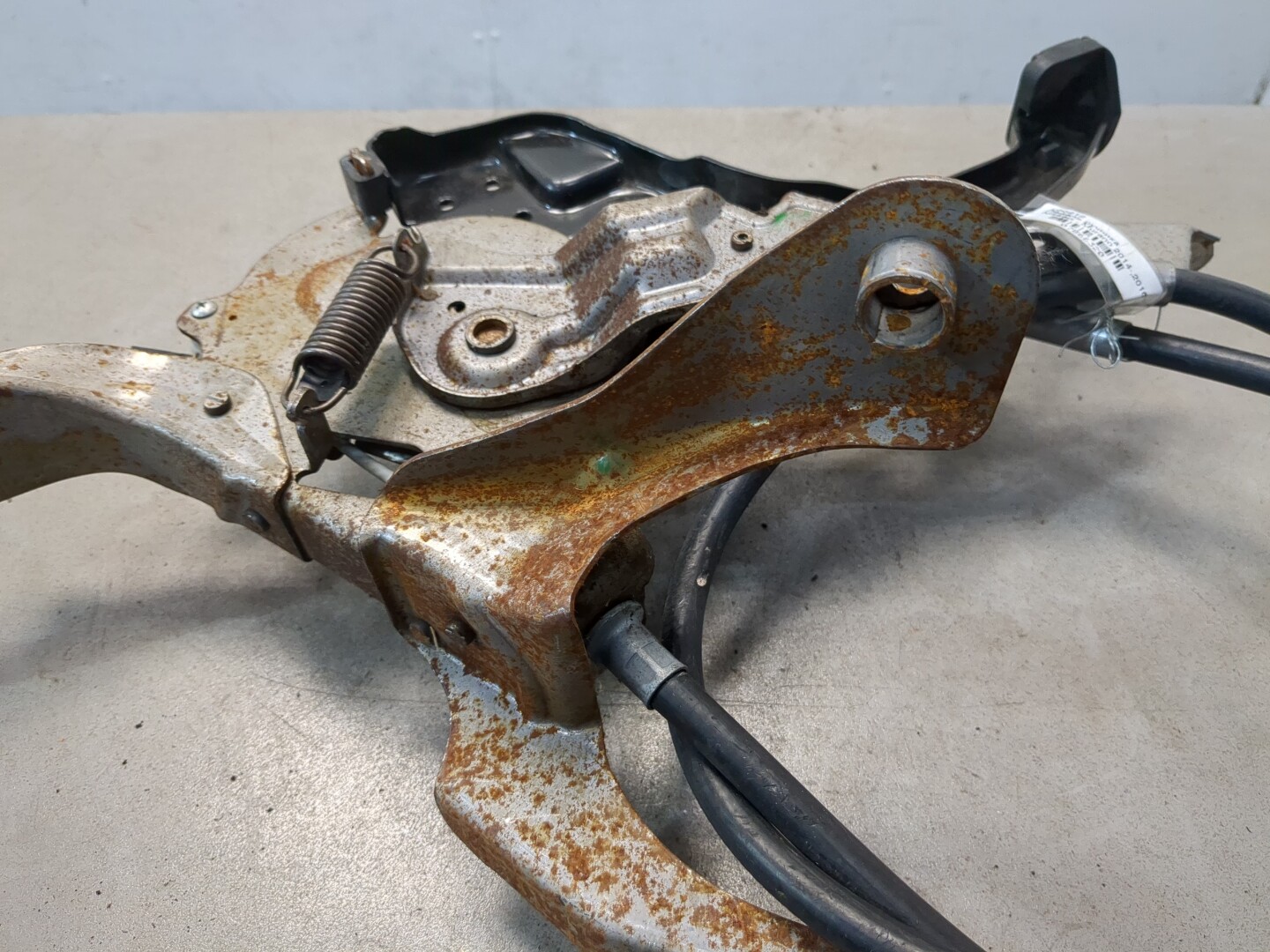 Рычаг стояночного тормоза