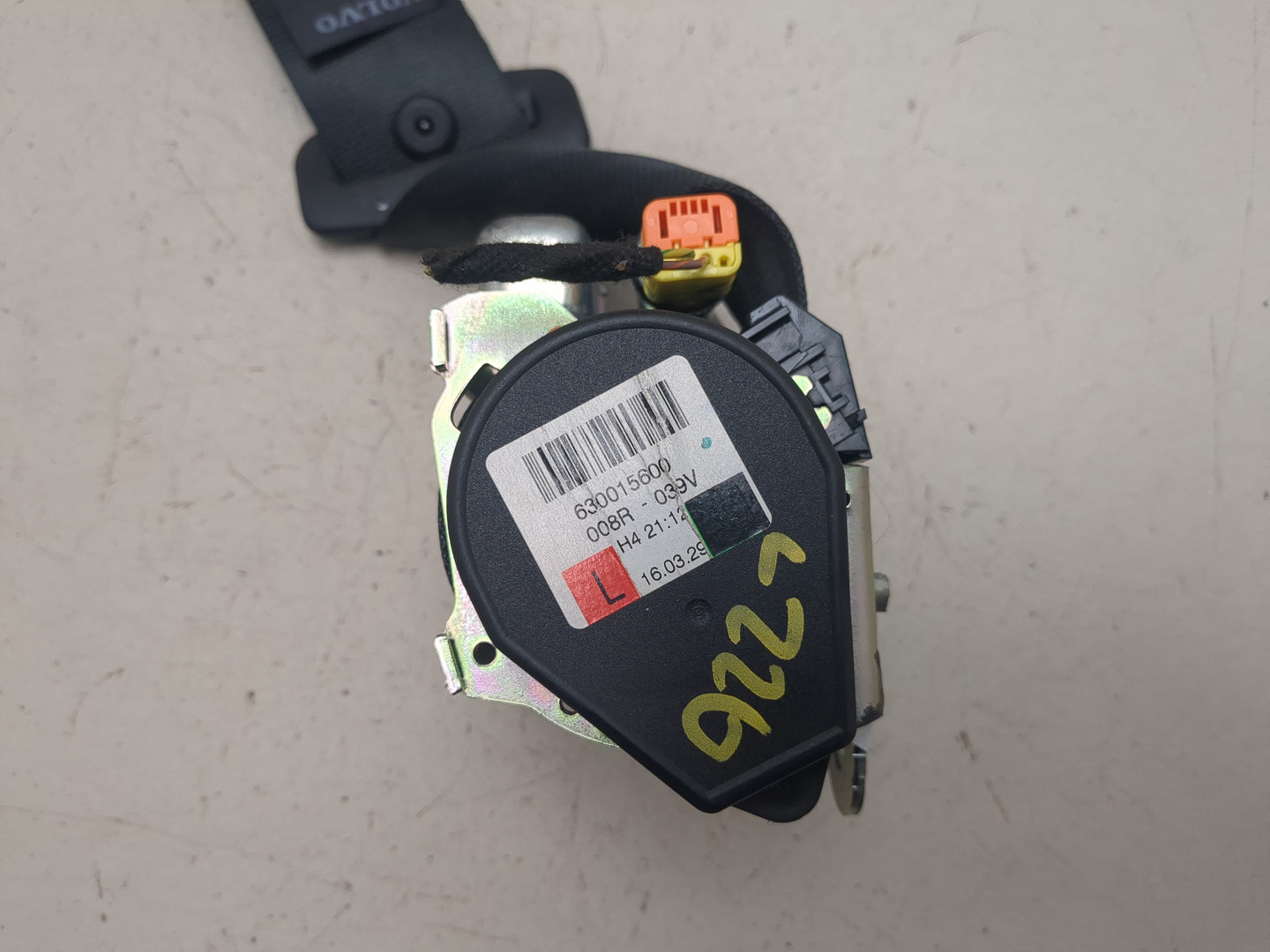 Ремень безопасности