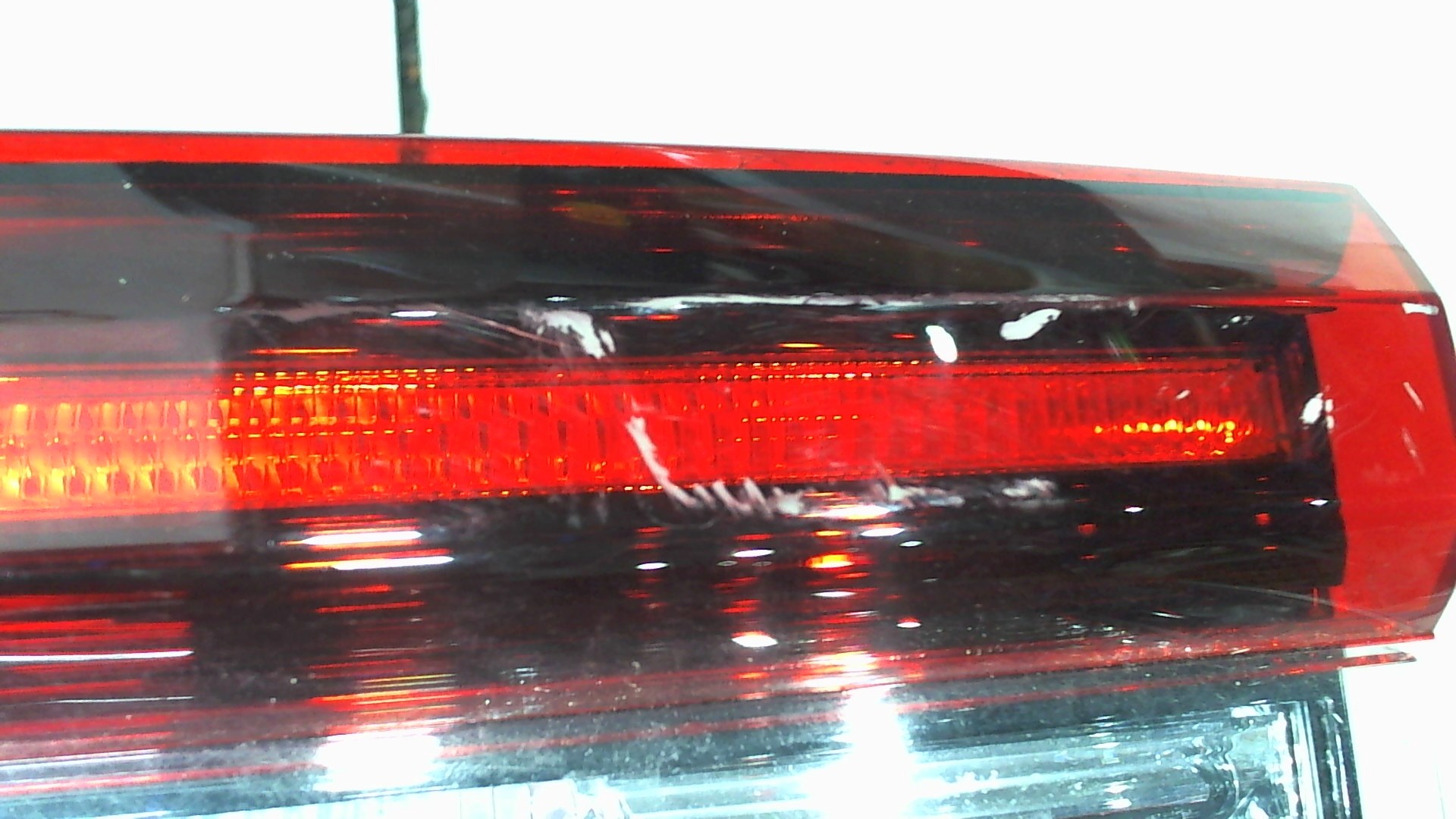 Фонарь задний внутренний правый