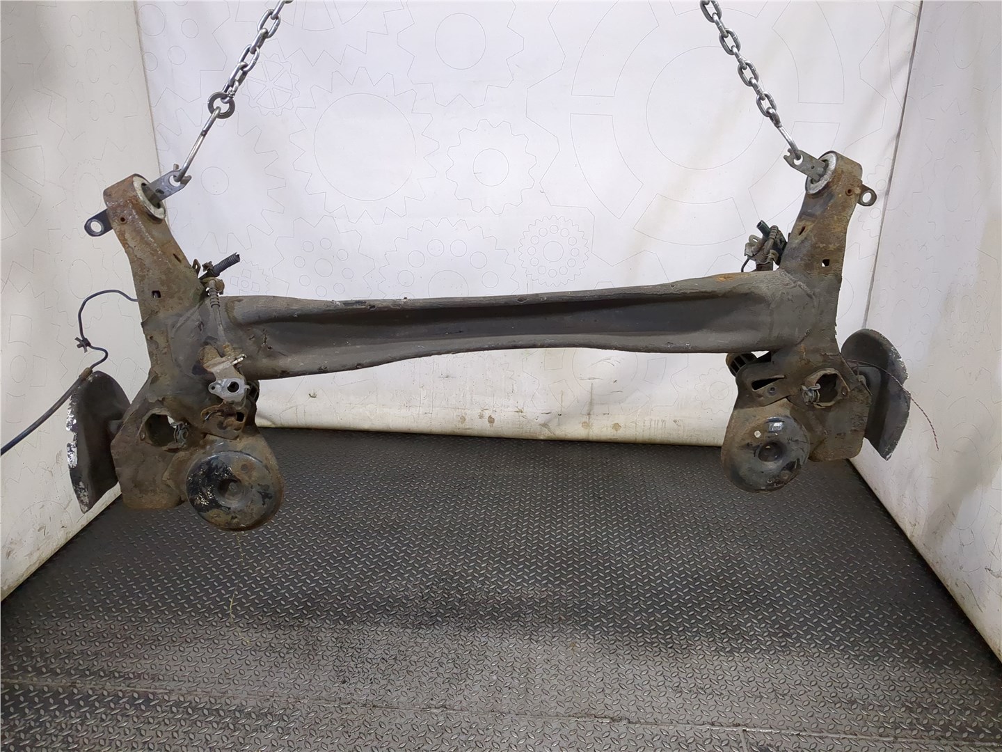 Балка задняя