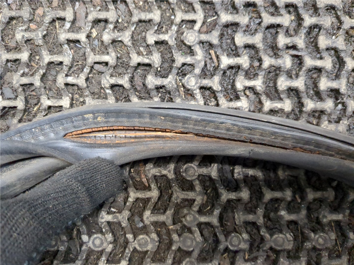 Уплотнитель