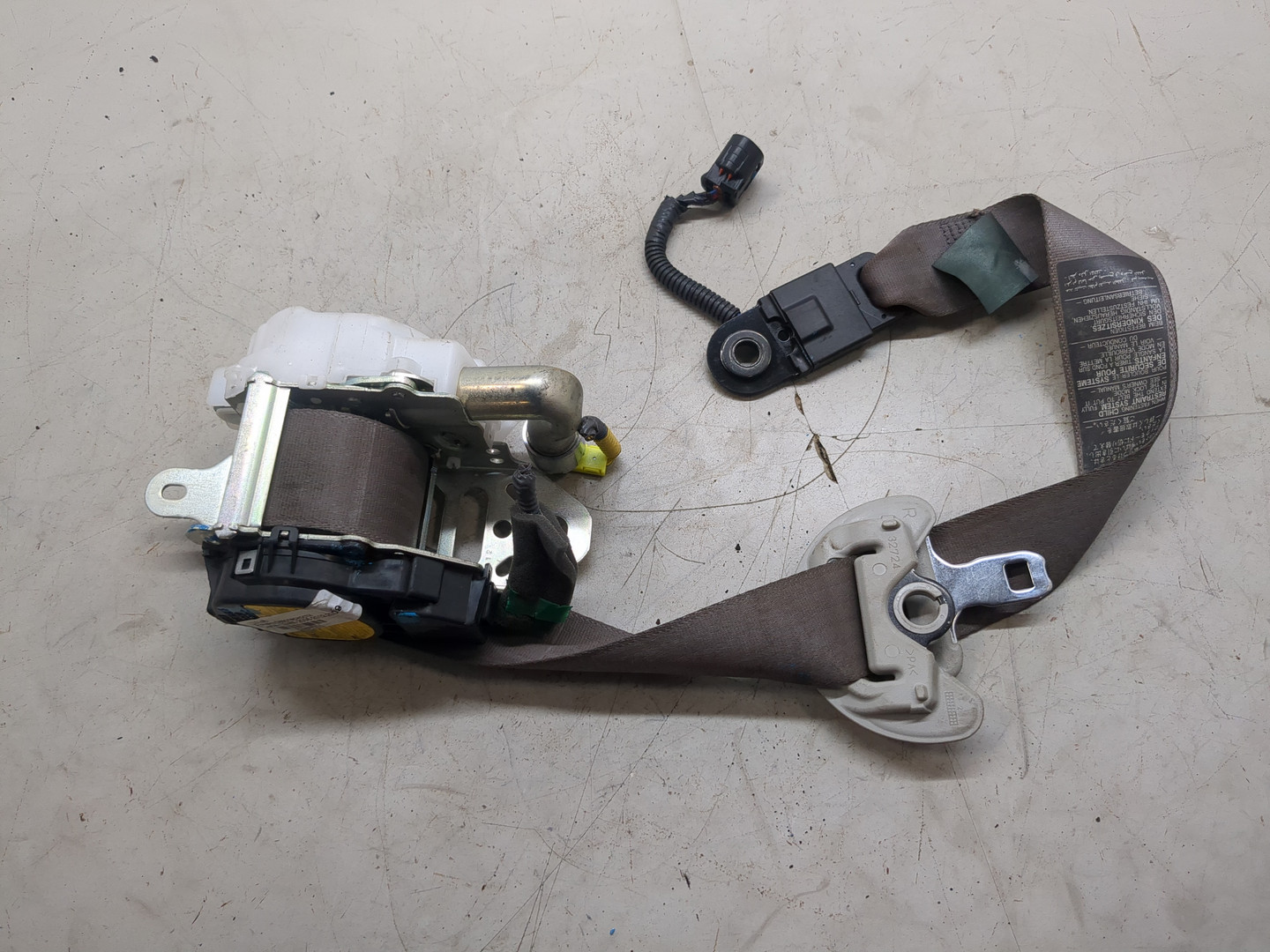 Ремень безопасности