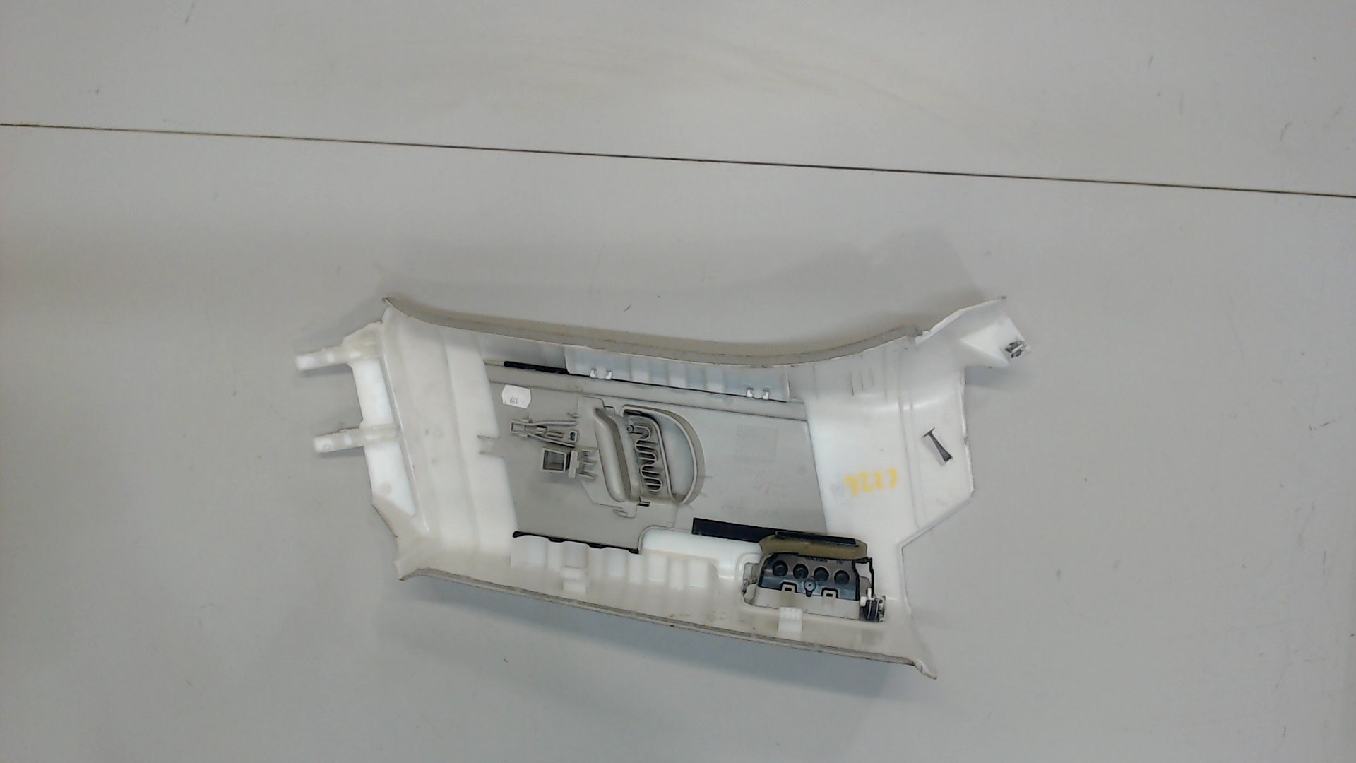 Обшивка стойки