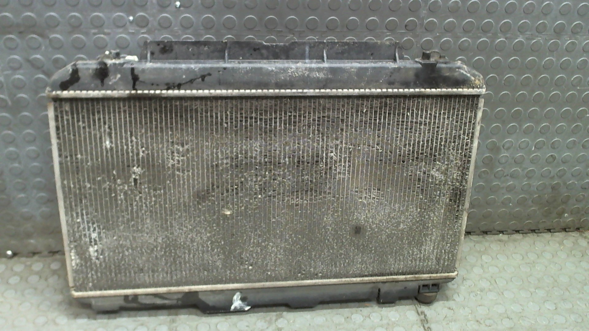 Радиатор охлаждения двигателя основной