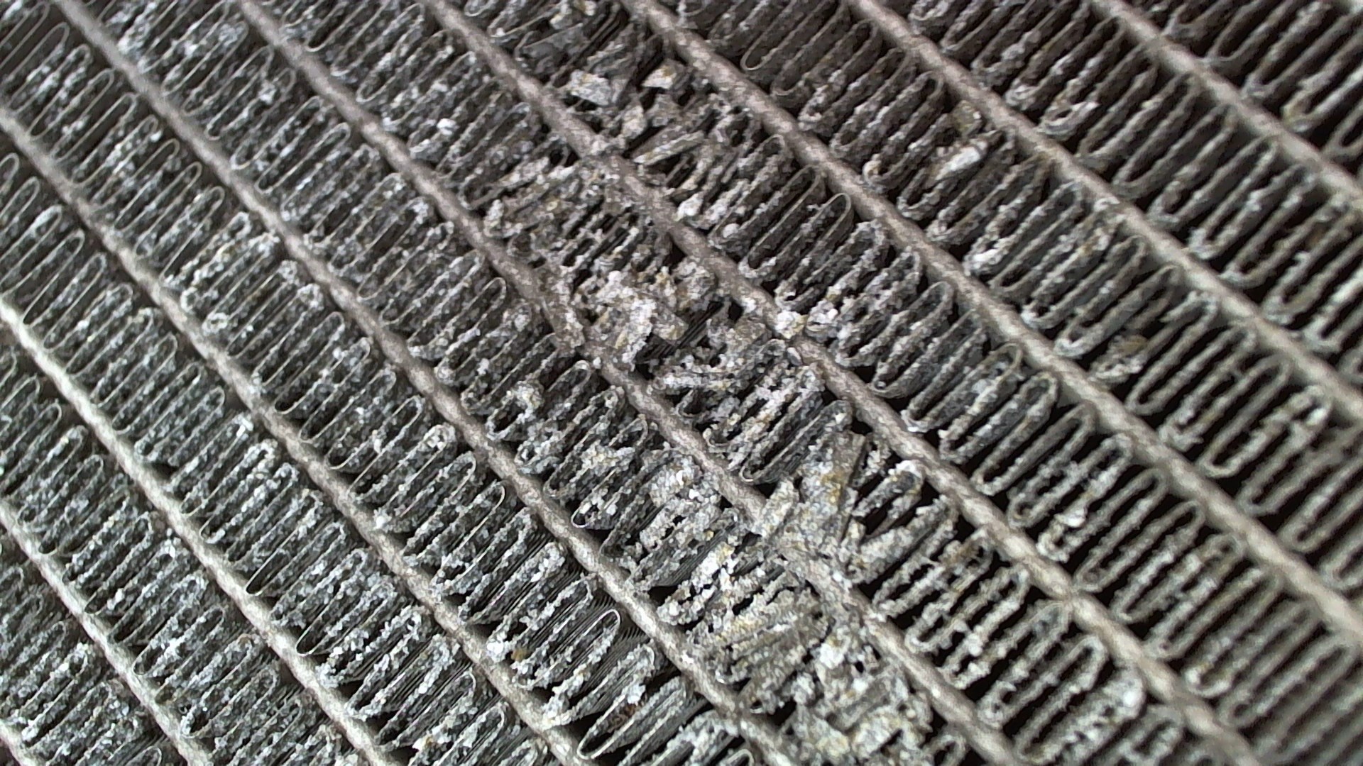 Радиатор охлаждения двигателя основной