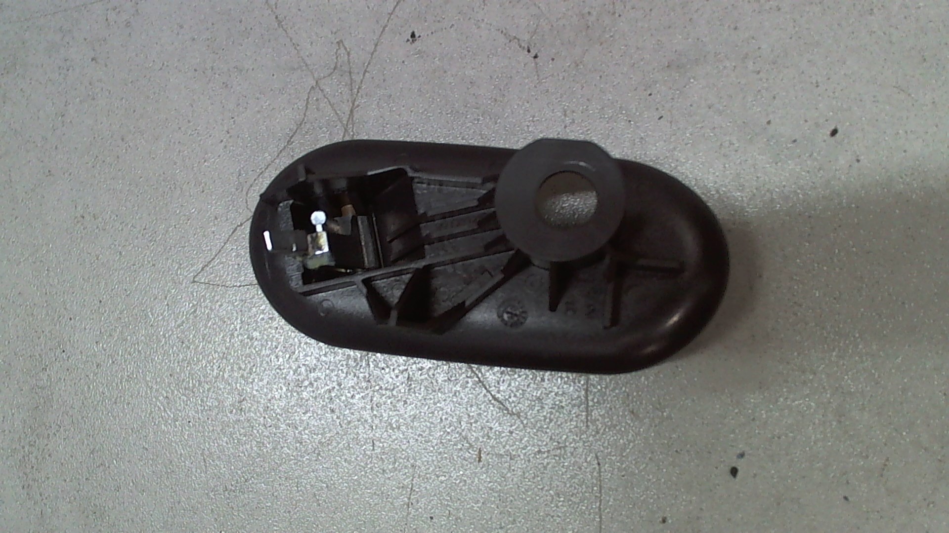 Ручка двери задней внутренняя правая