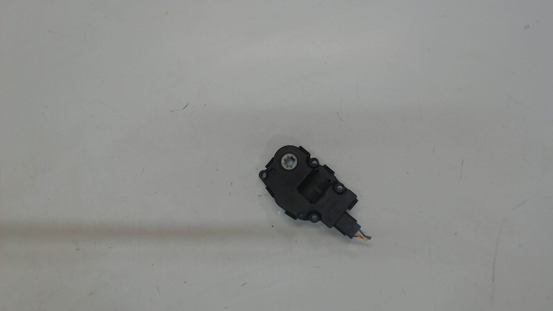 Моторчик заслонки печки