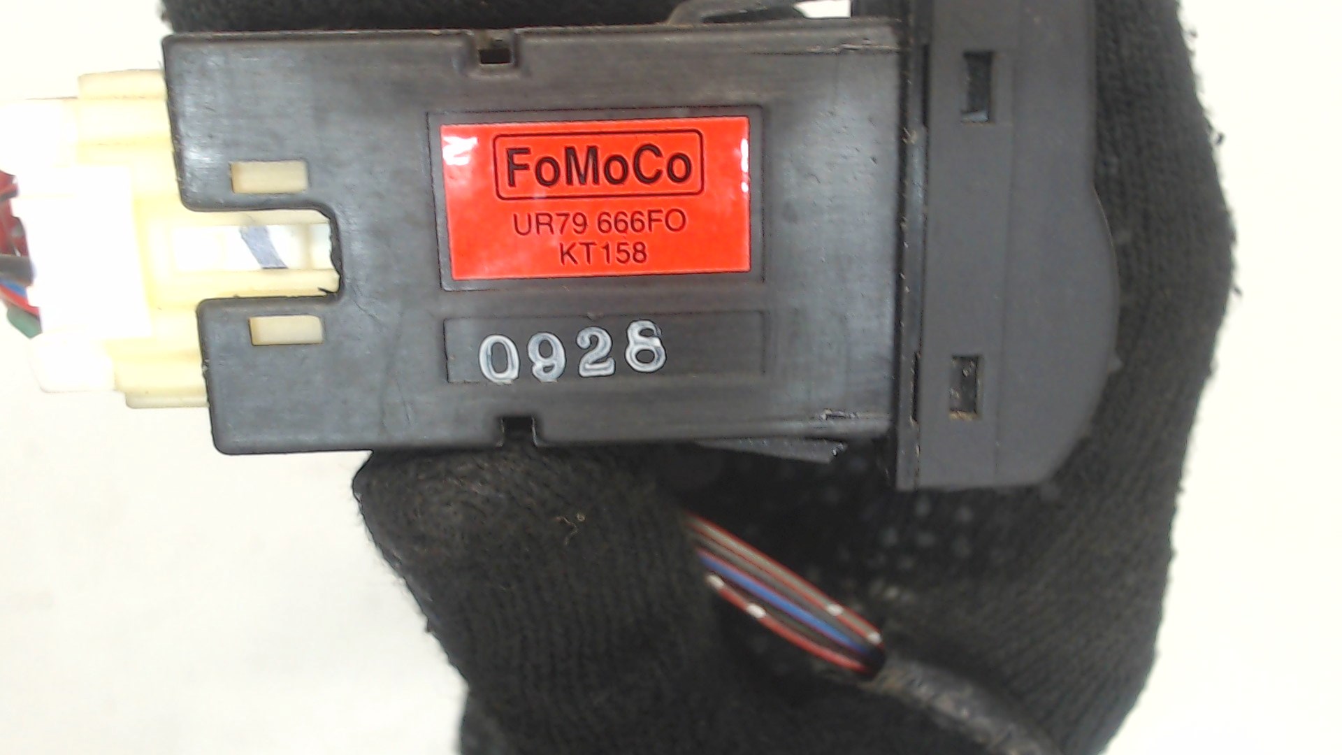 Кнопка корректора фар