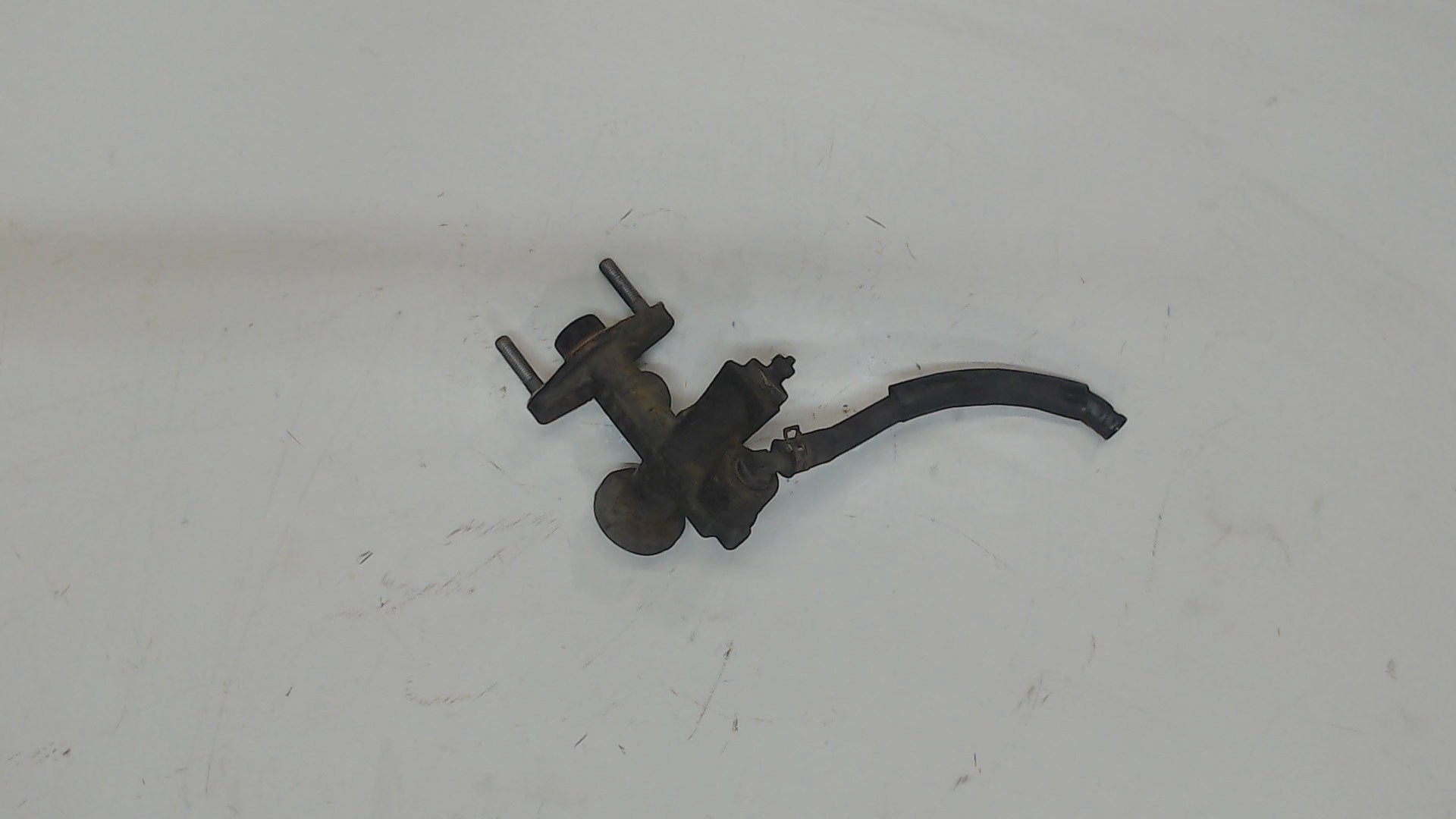 Цилиндр сцепления рабочий