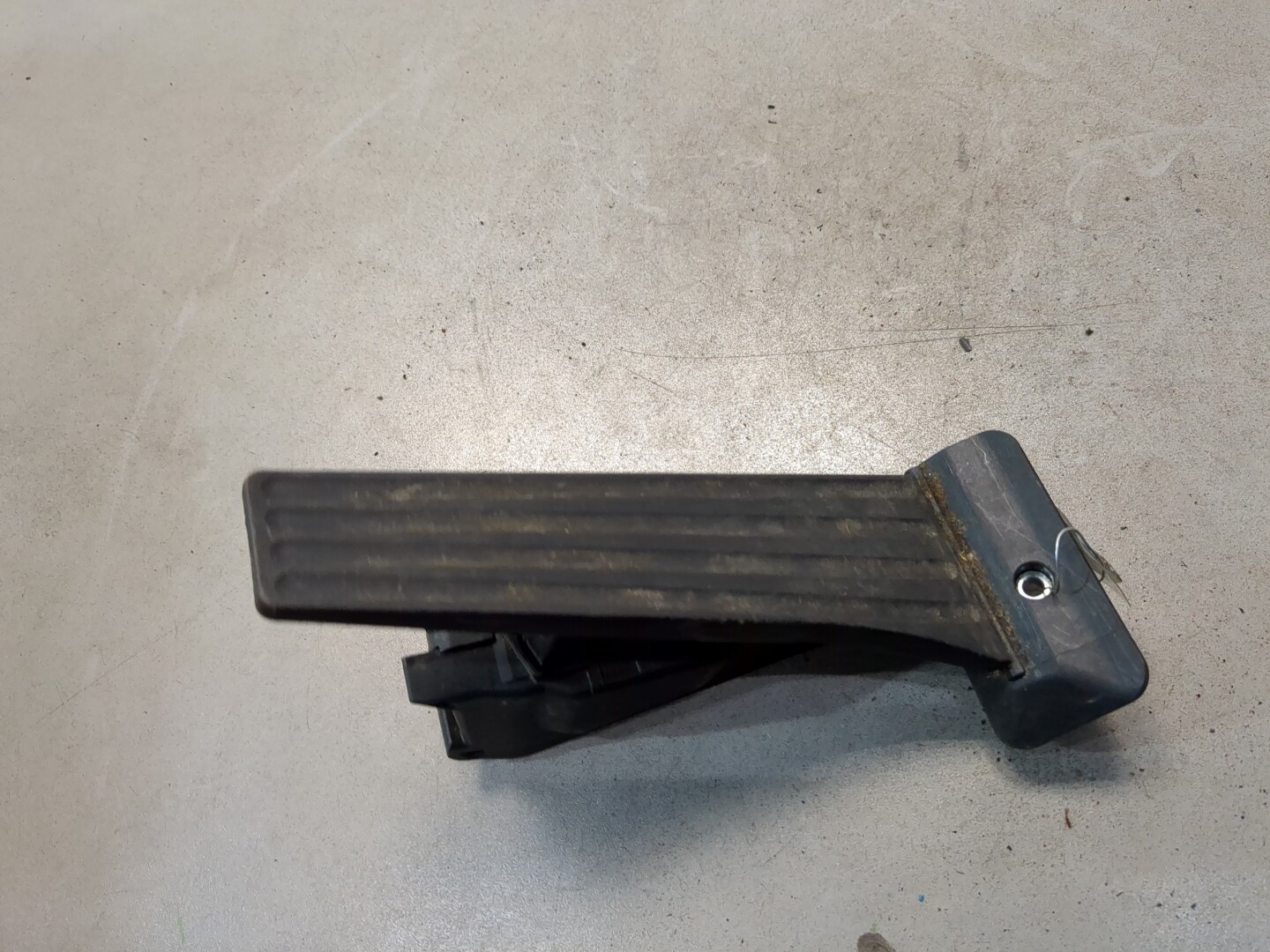 Педаль газа