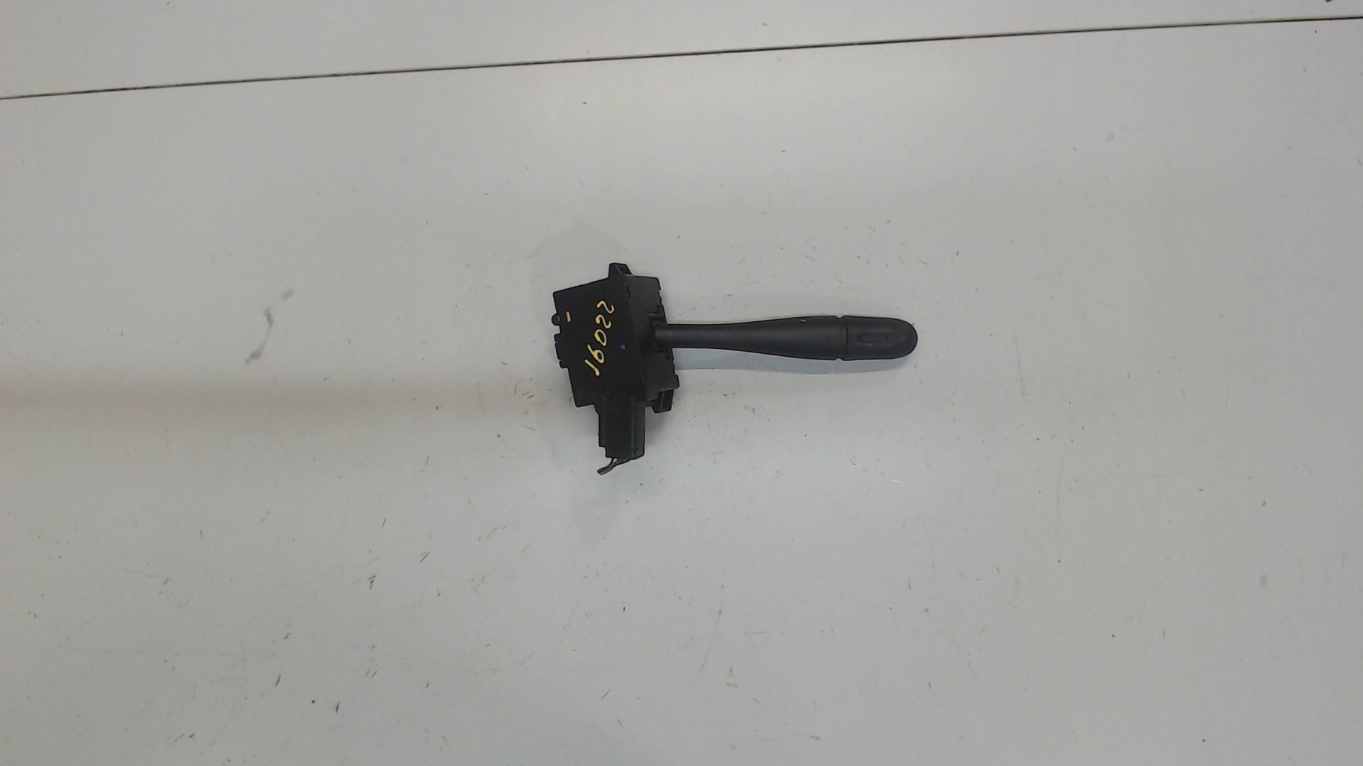 Переключатель поворотов подрулевой