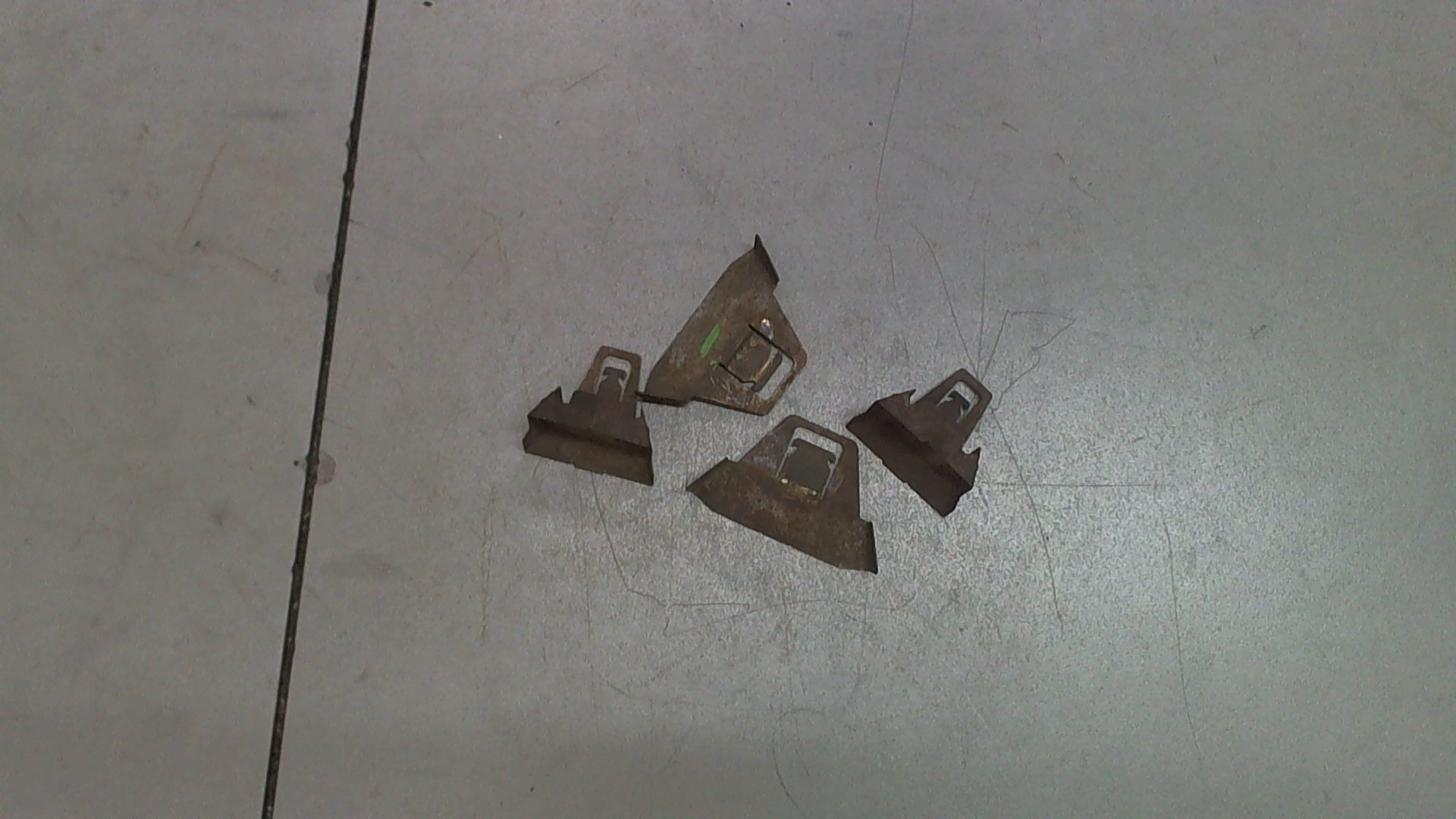 Кронштейн крепления фары