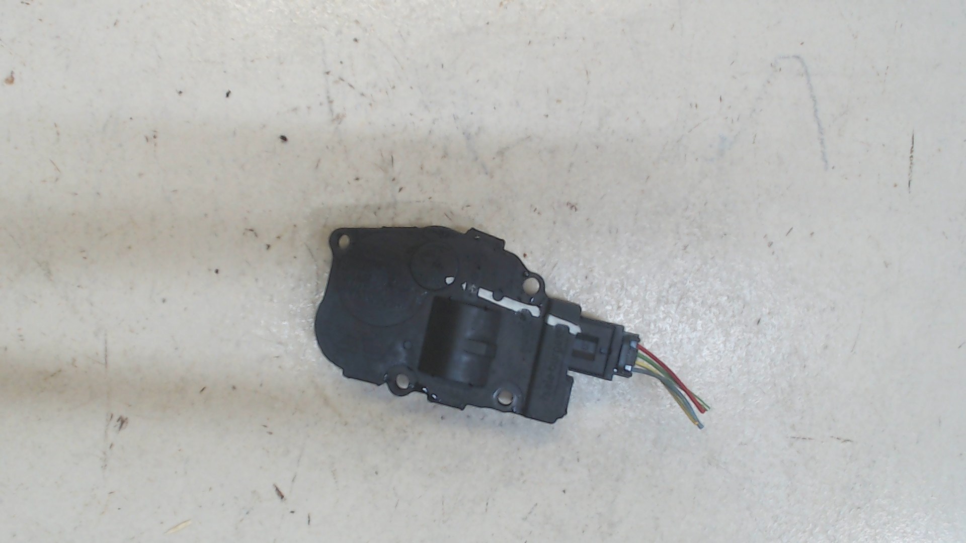 Моторчик заслонки печки