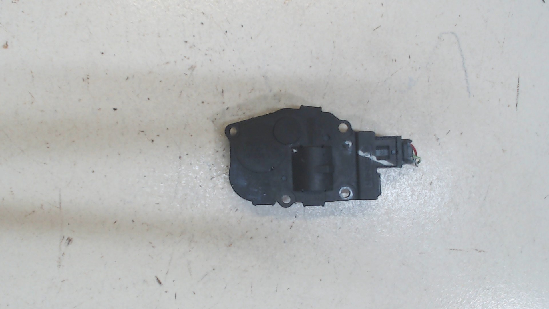 Моторчик заслонки печки