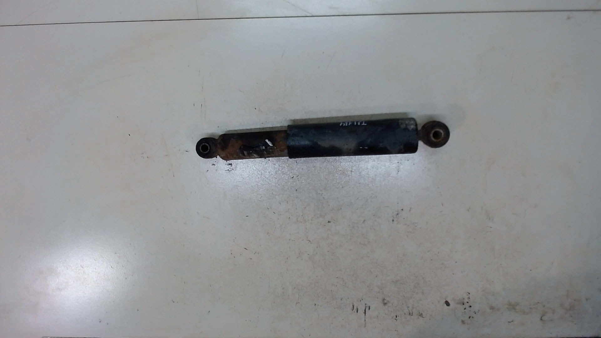 Амортизатор задний (стойка)