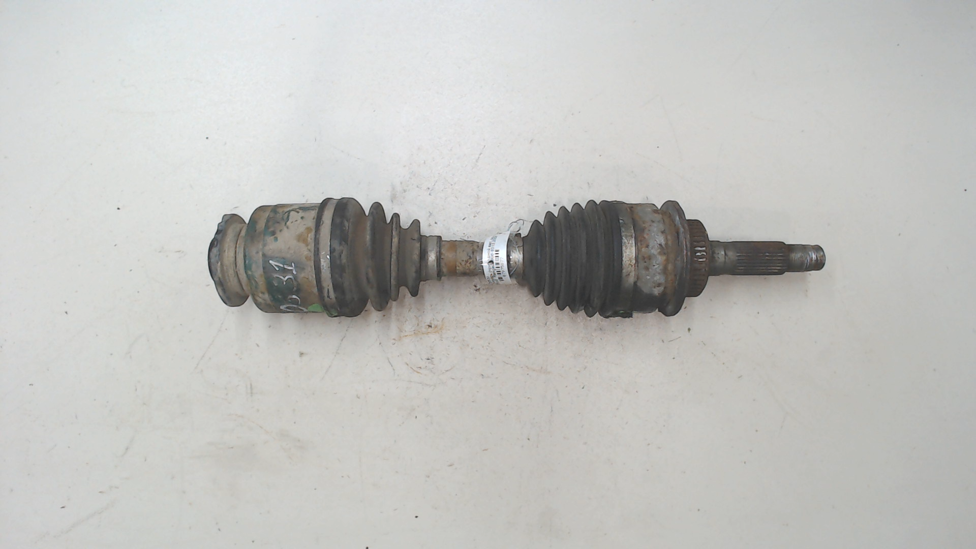 Полуось передняя правая