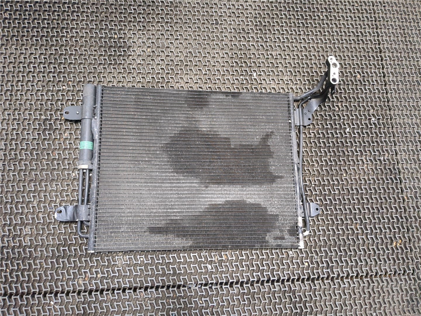 Радиатор кондиционера / конденсер