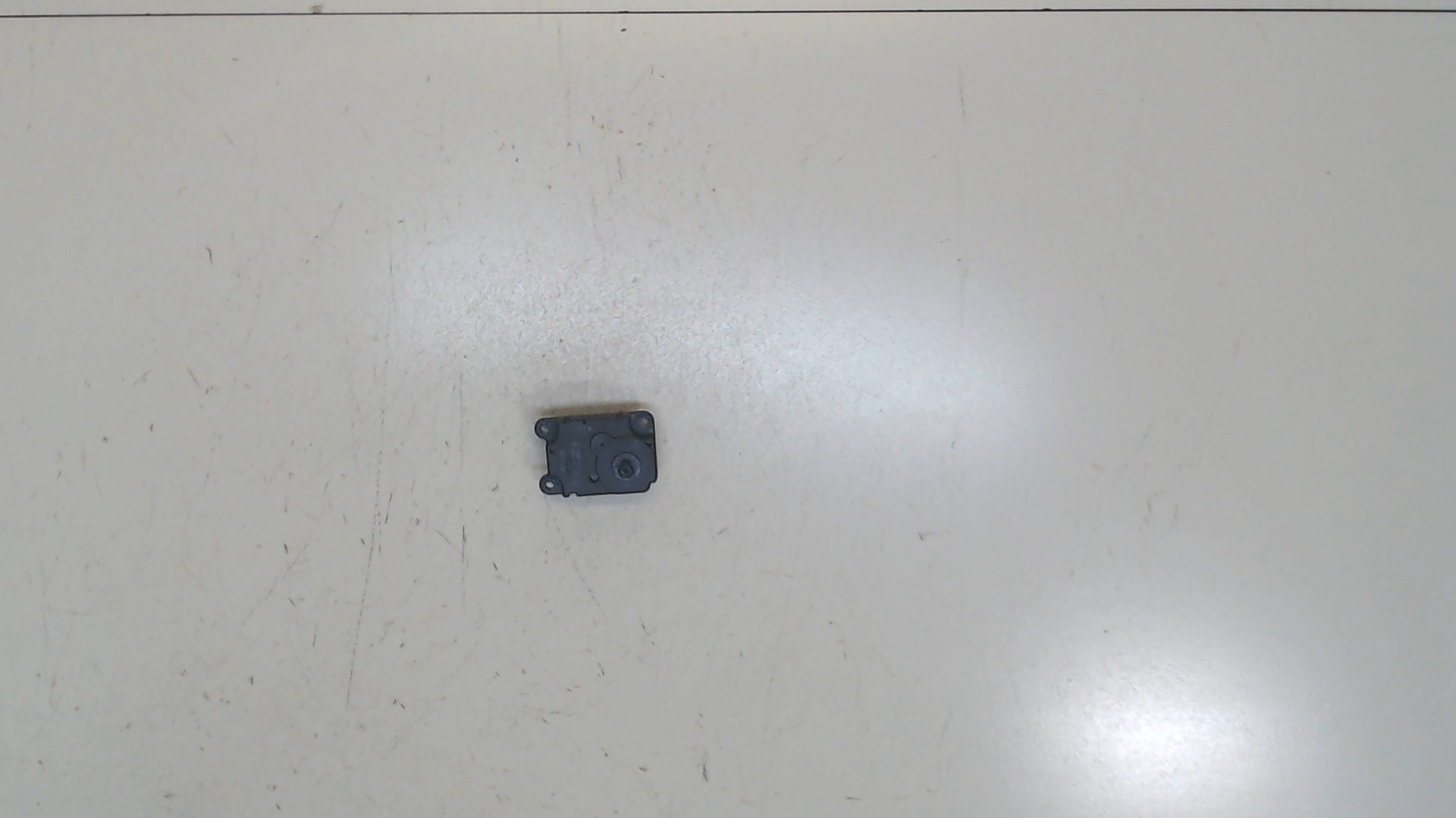 Моторчик заслонки печки