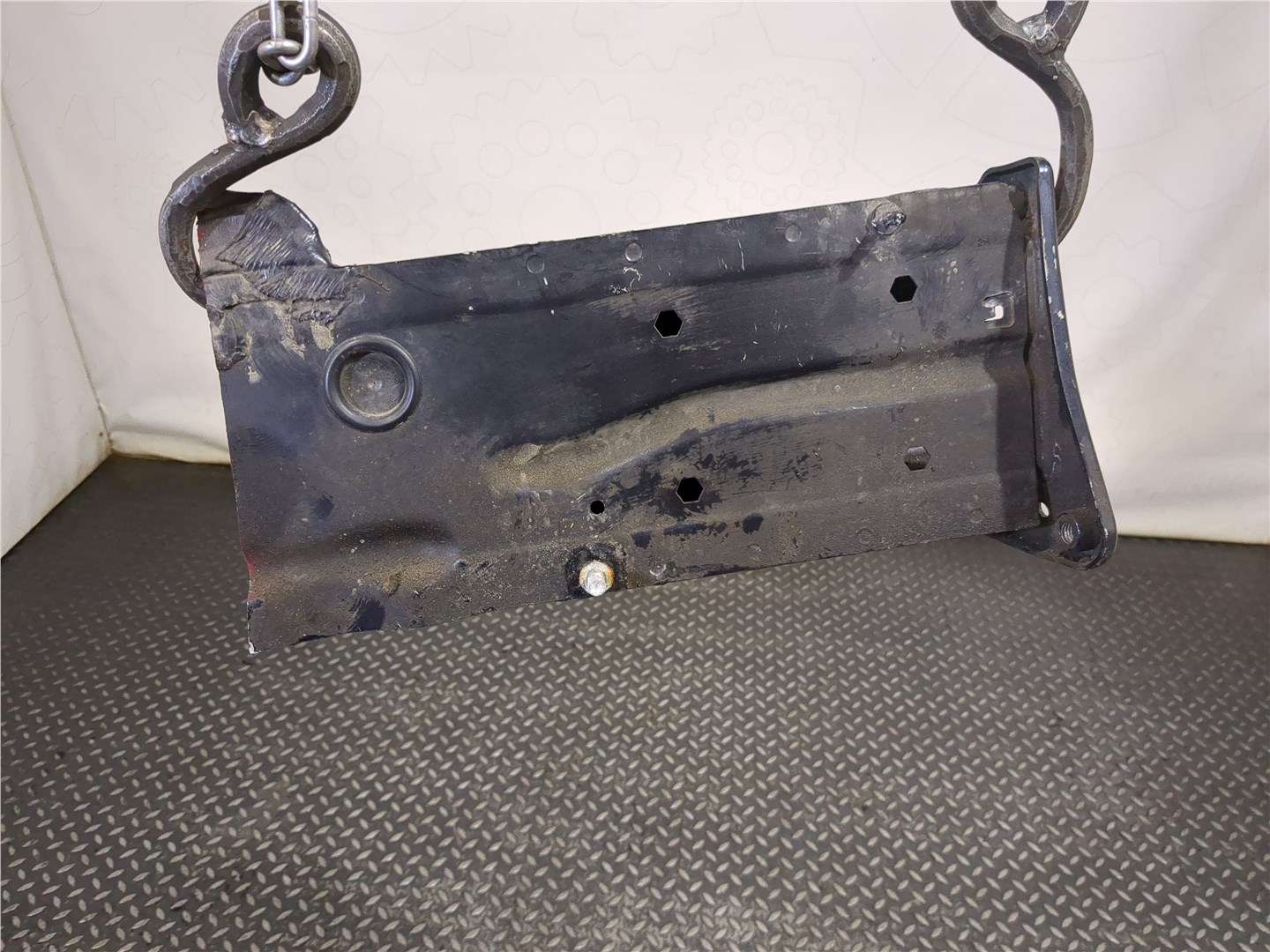 Лонжерон передний правый