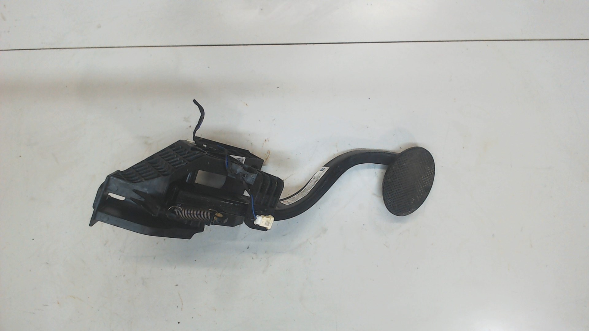 Педаль тормоза