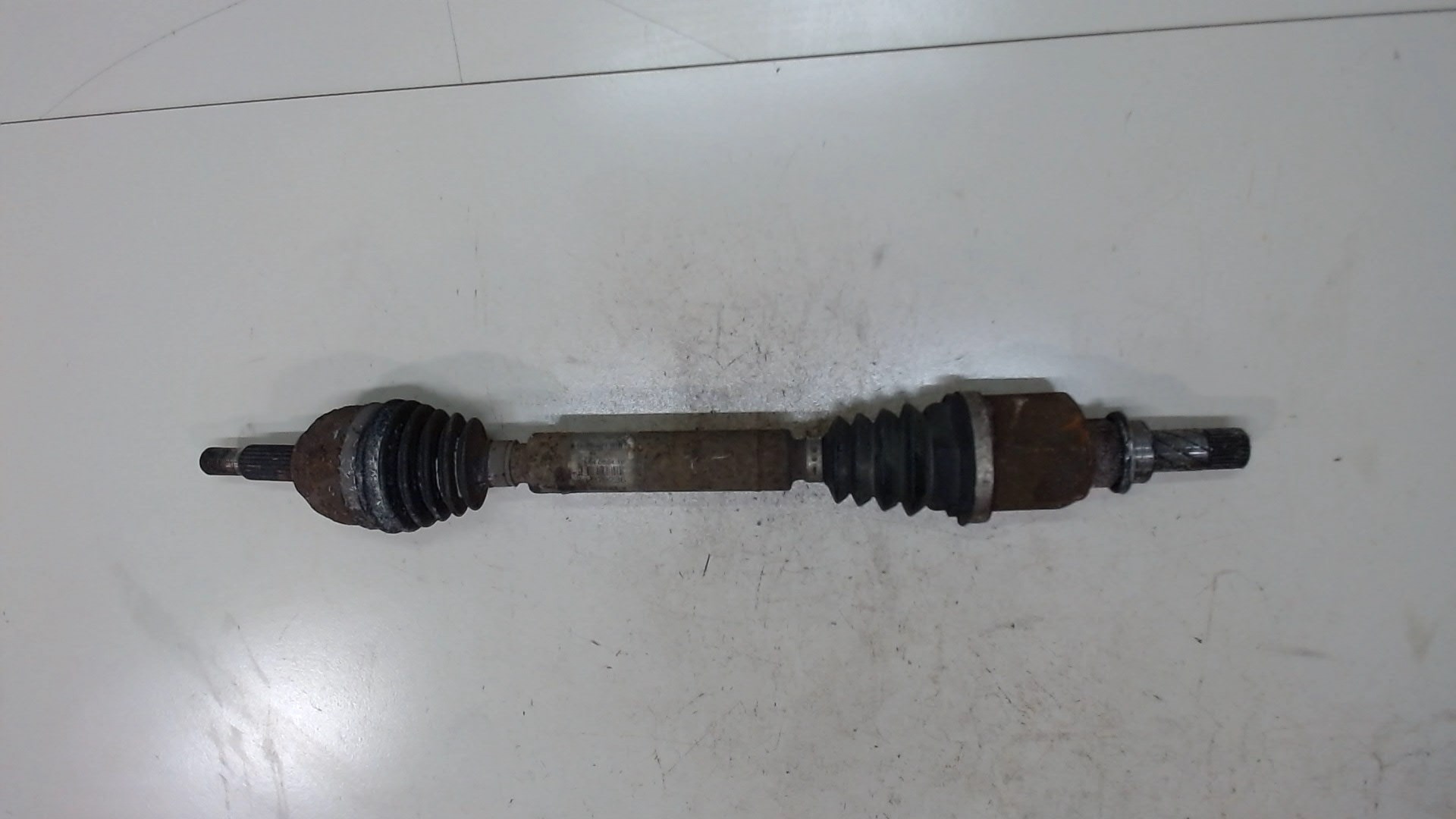 Полуось передняя левая