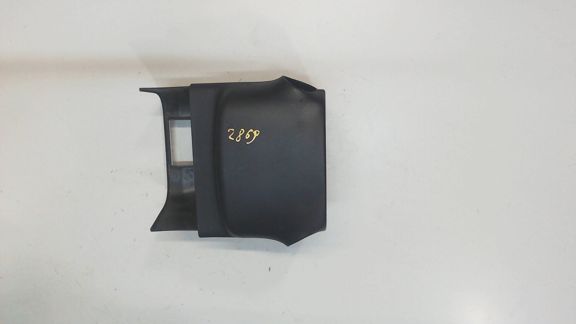 Кожух рулевой колонки