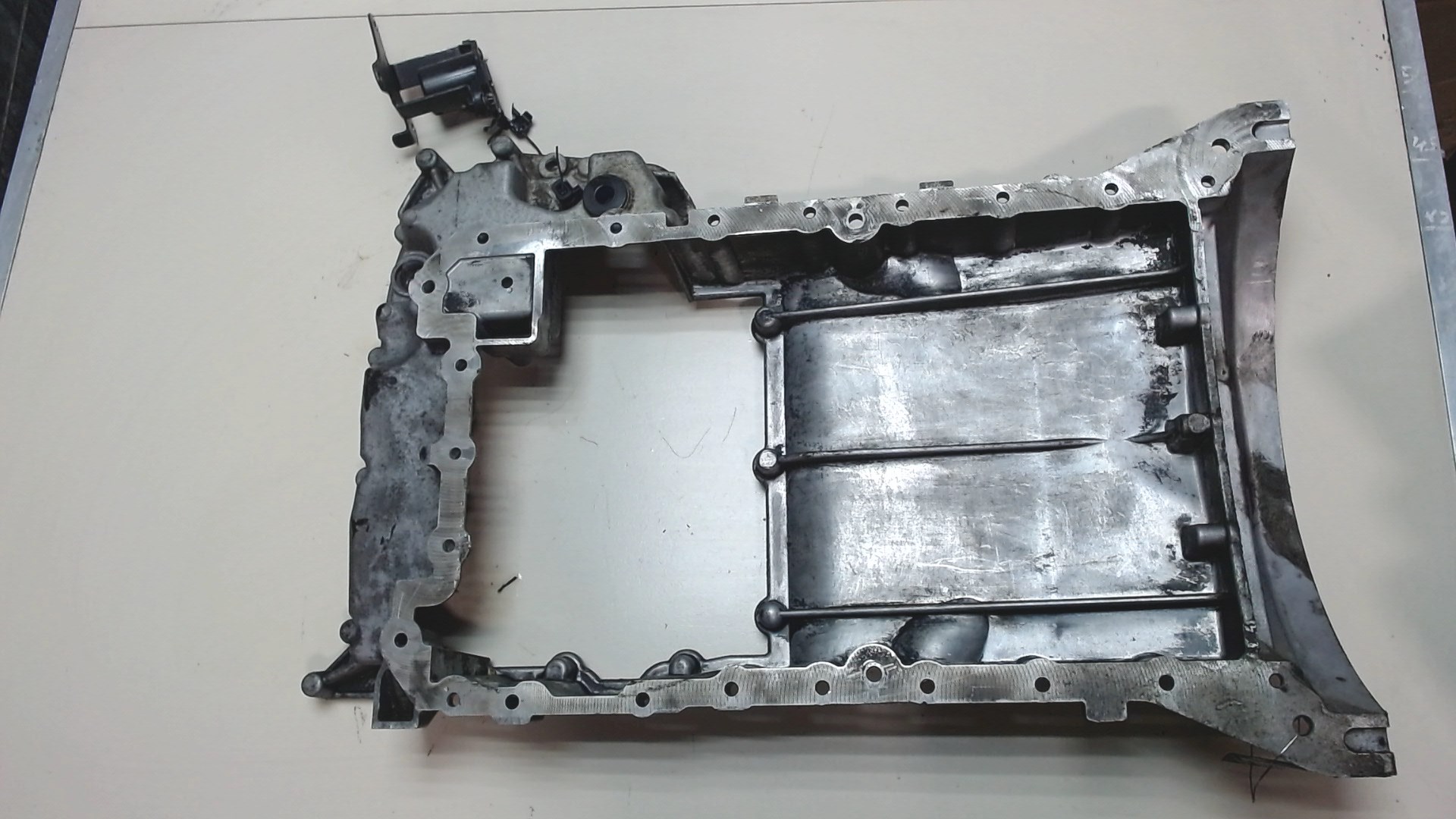 Поддон масляный двигателя (картер)