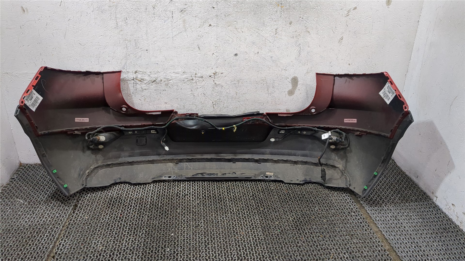 Бампер задний