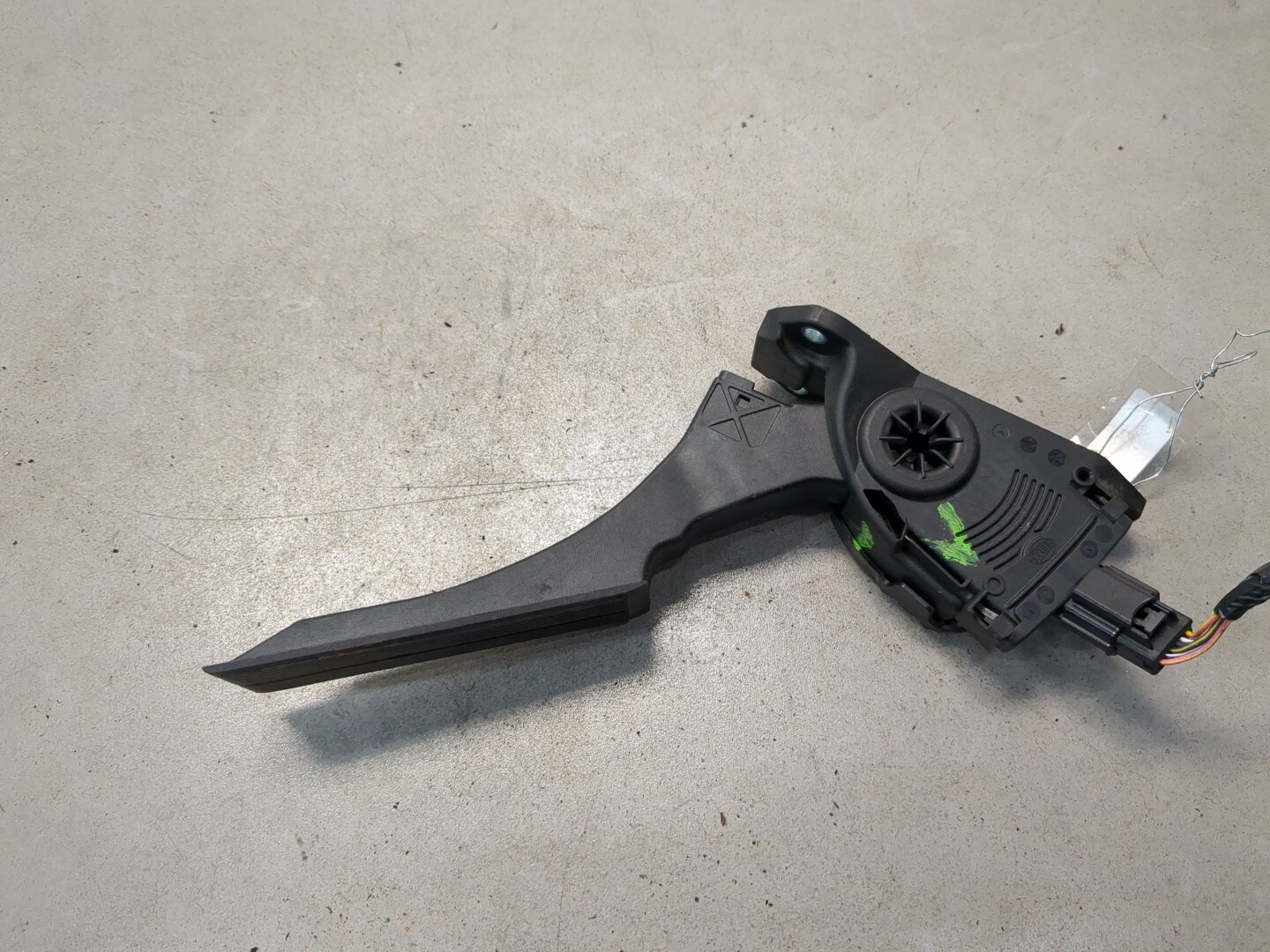 Педаль газа